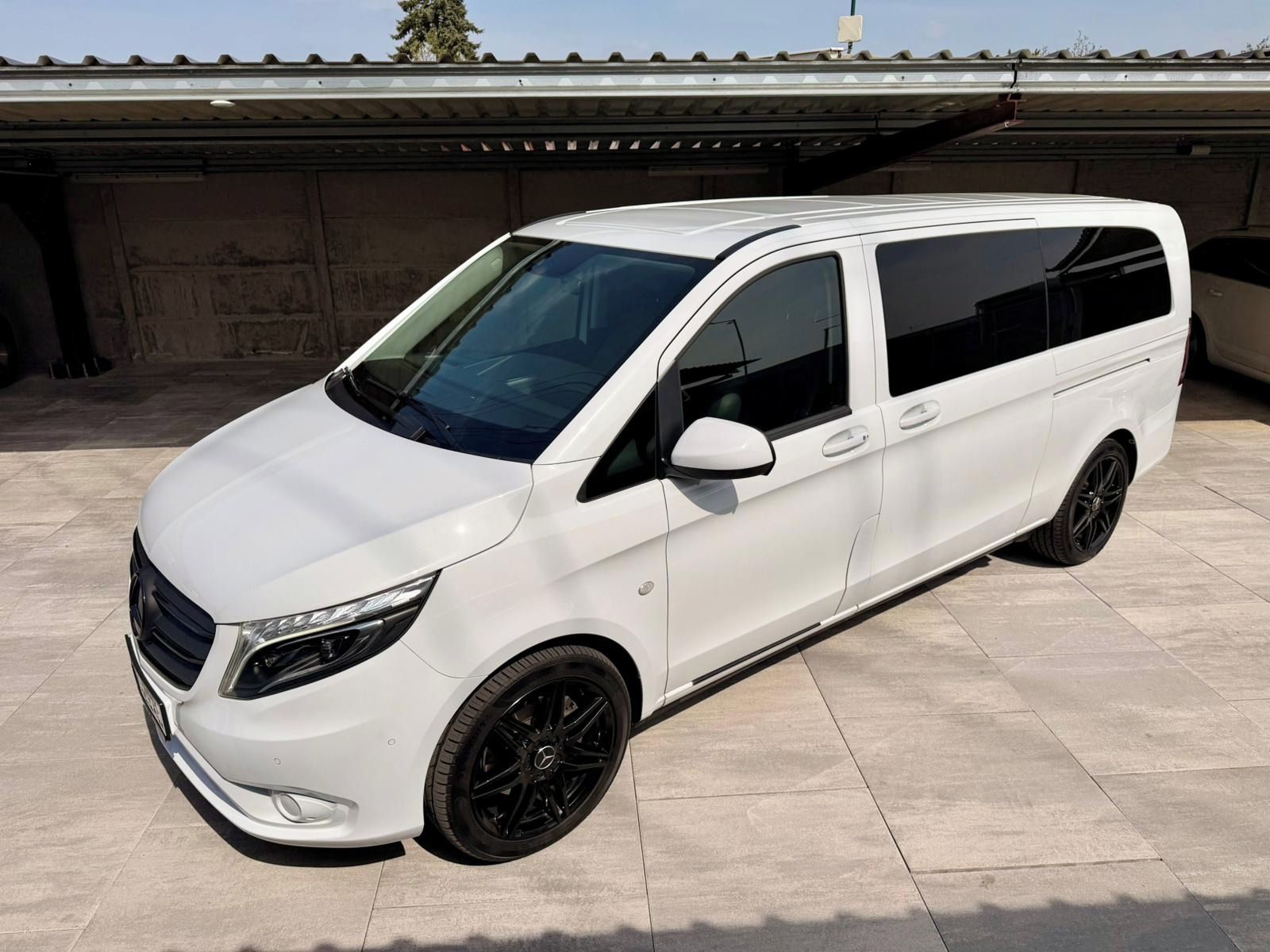 Mercedes-Benz Vito, Mercedes Vito 124CDI XL Tourer - fotka 6