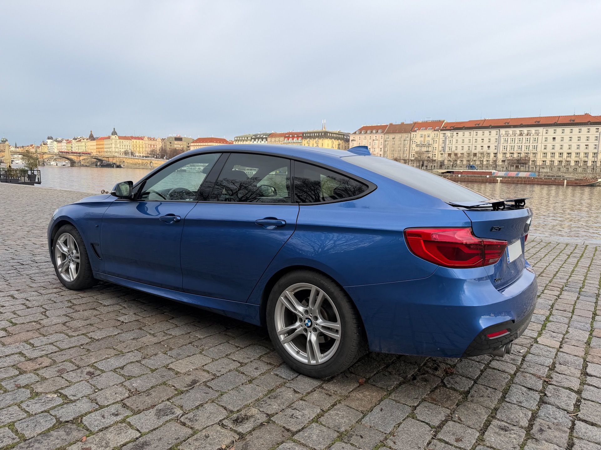 BMW Řada 3, Gran Turismo - Mpaket - XDrive - fotka 6