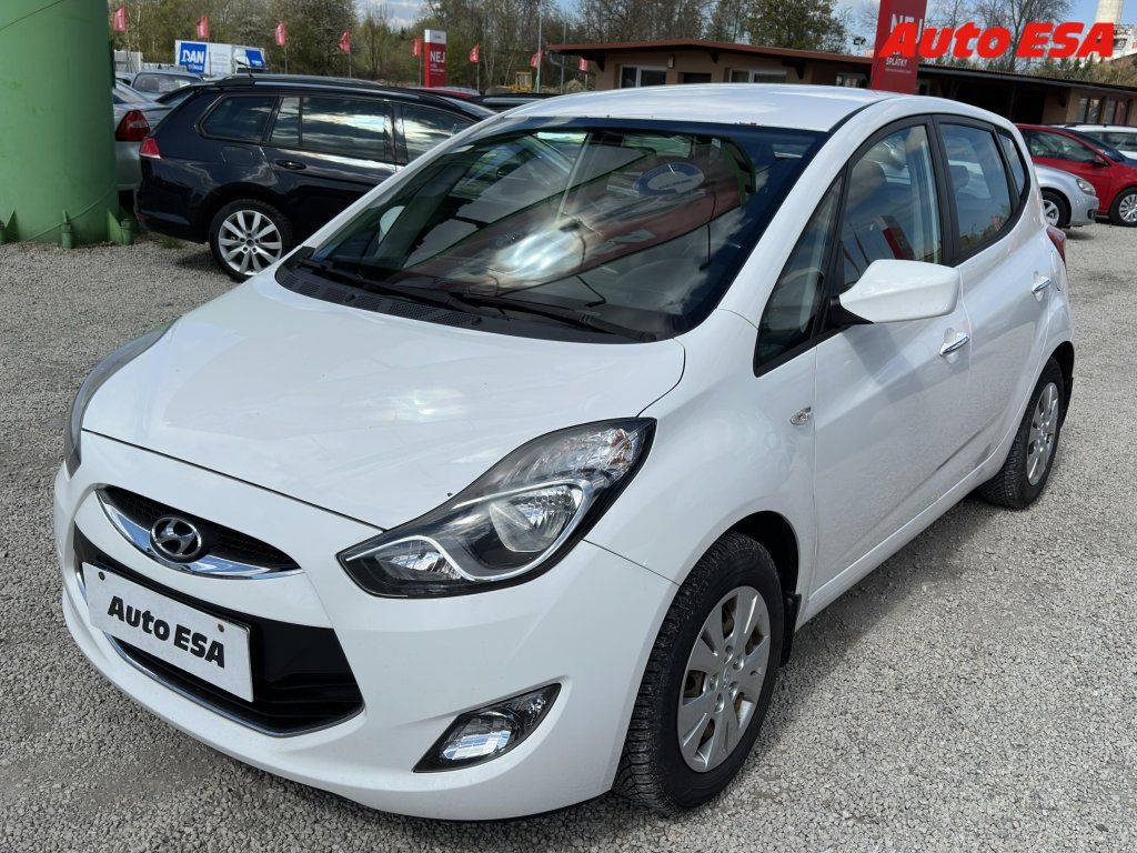 Hyundai ix20, 1.6i,ČR - fotka 3