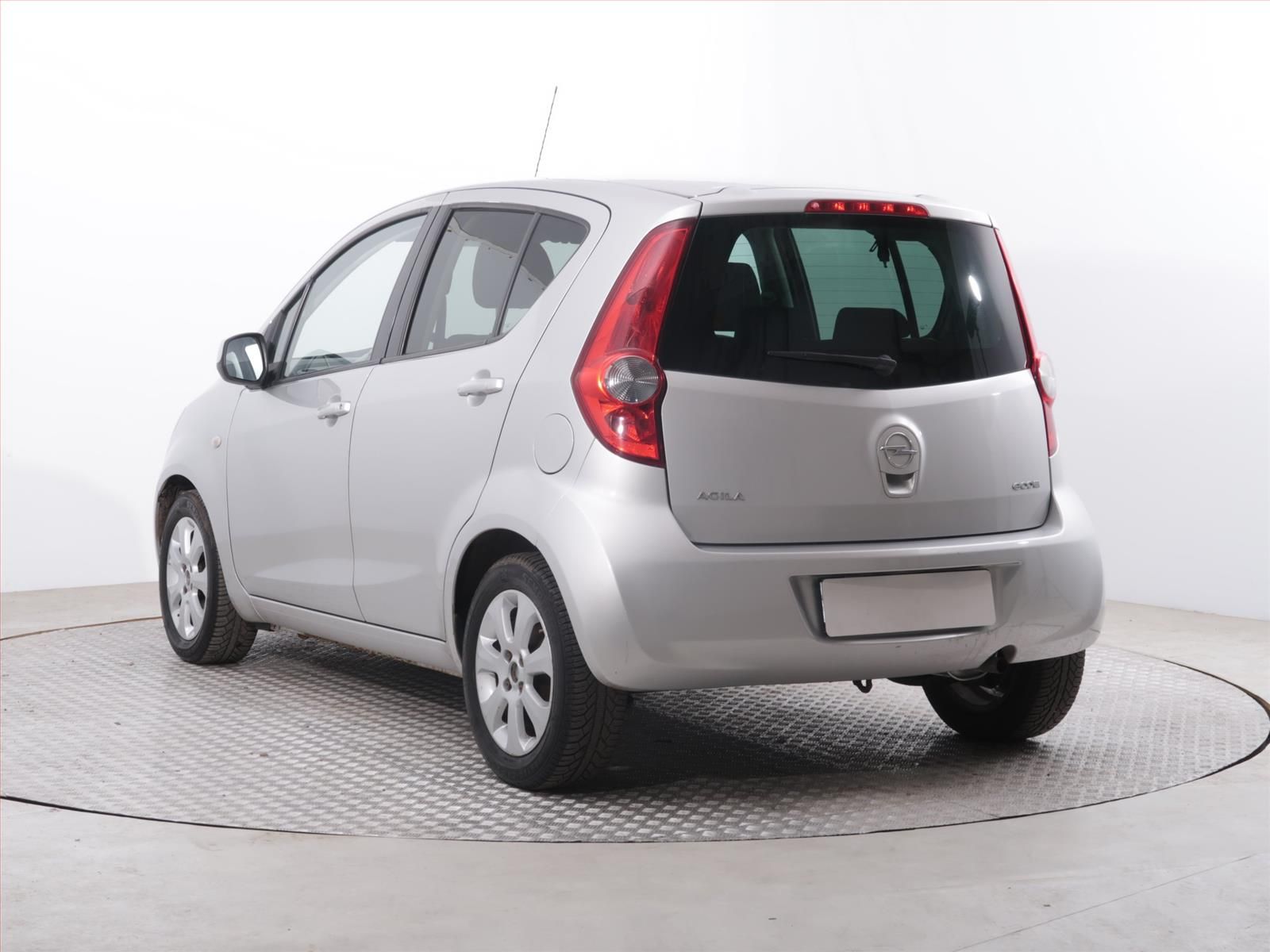 Opel Agila, 1.0, po STK, oblíbený vůz - fotka 4
