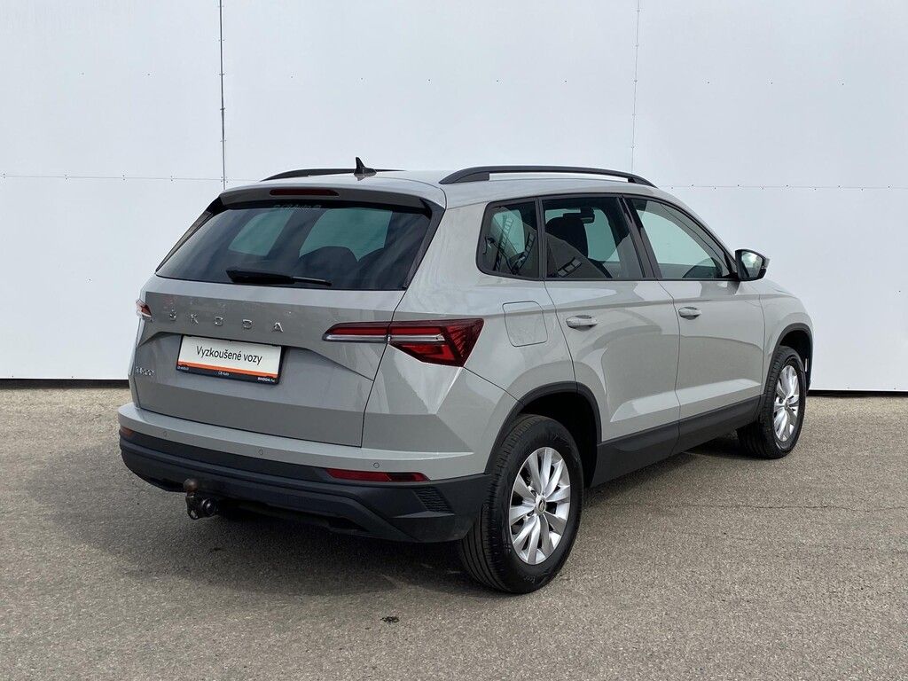Škoda Karoq, 1,0 TSI 81 kW Ambition - fotka 2
