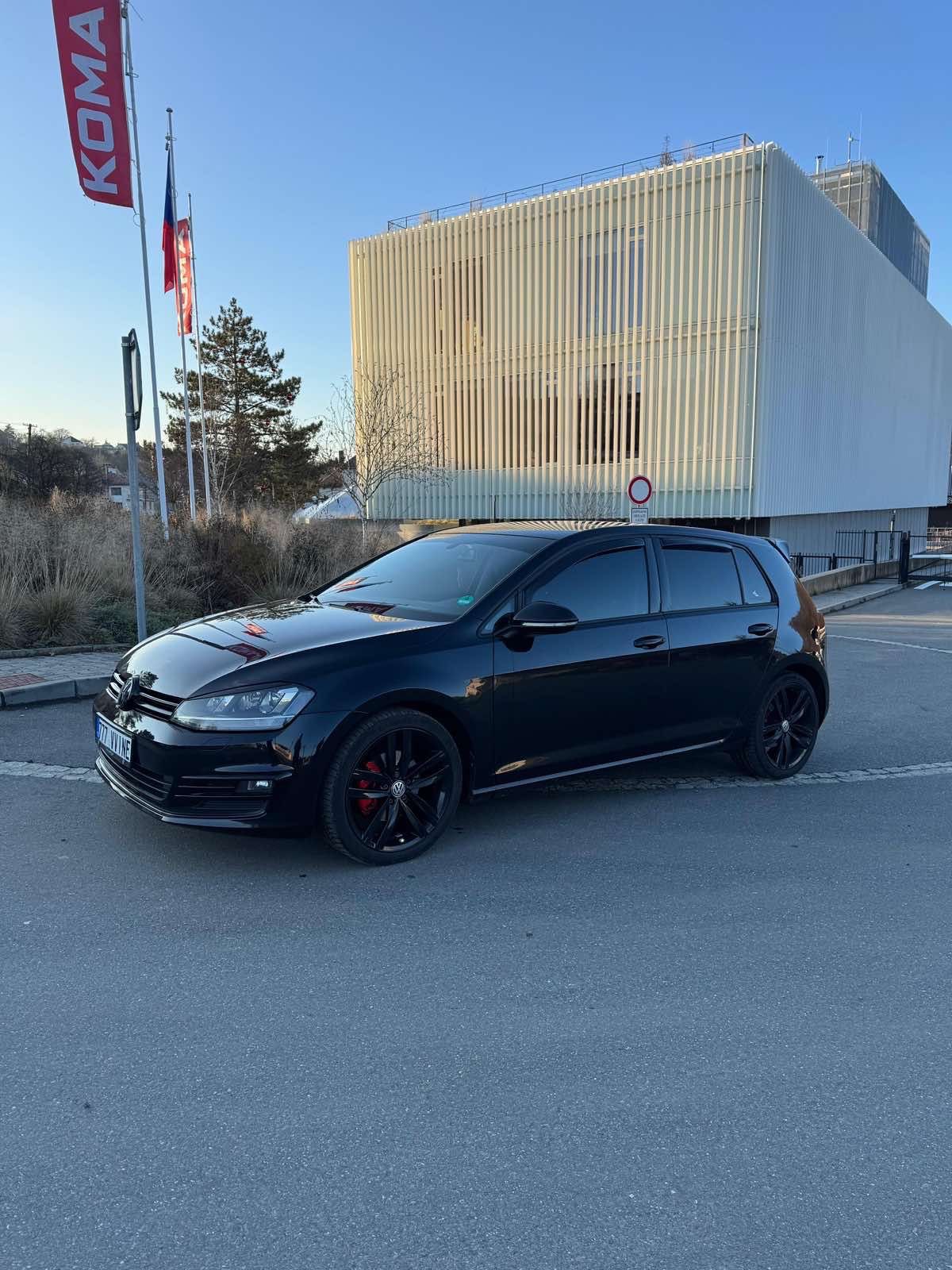 Volkswagen Golf, 2.0 TDi 110KW  HIGHLINE - fotka 4