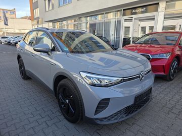 ID.4 Pure 125kW / 18''+ zimní