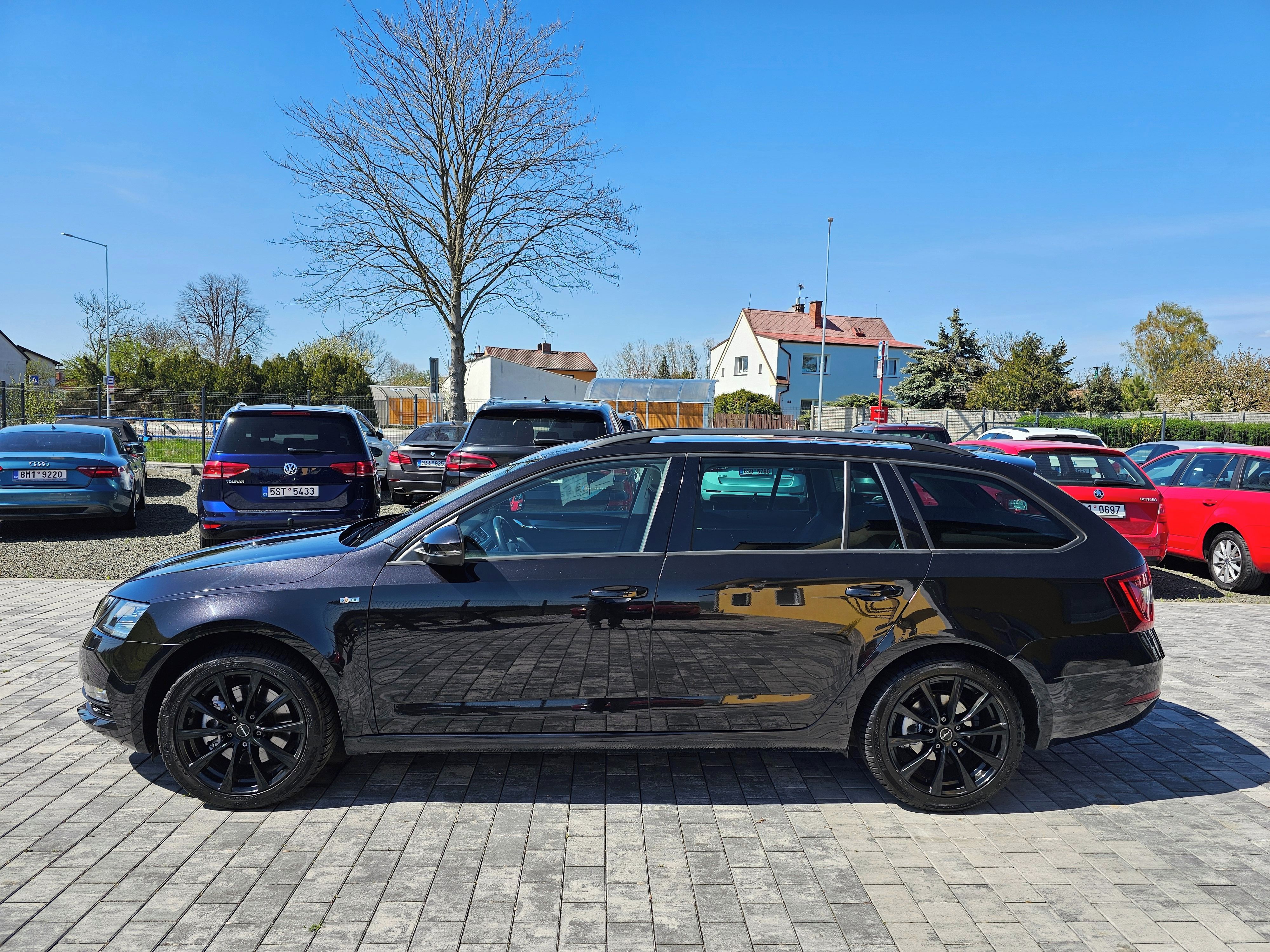 Škoda Octavia, 2.0 TSI 140kw, DSG, 2019 - fotka 5
