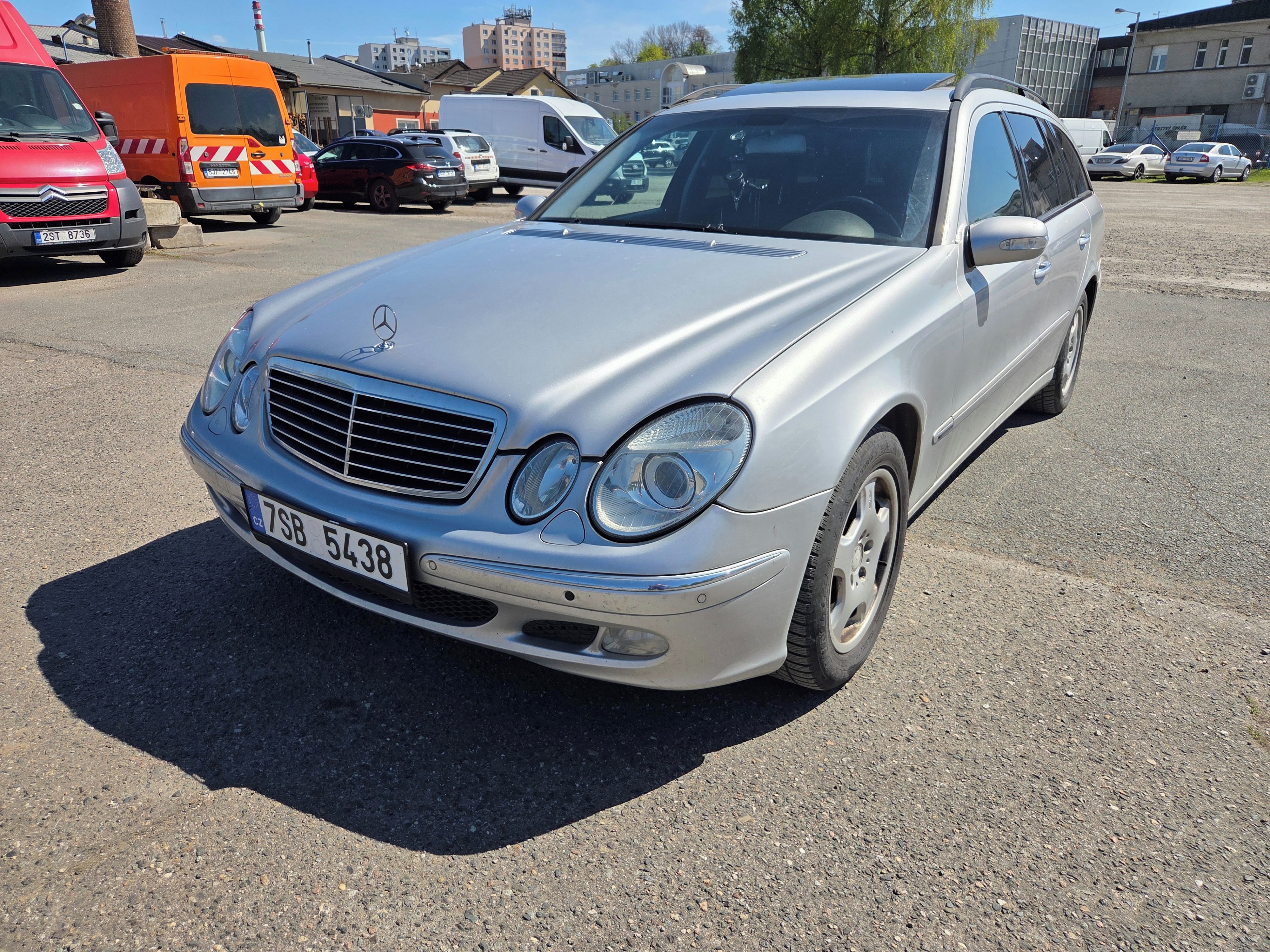 Mercedes-Benz Třídy E, 270 CDI