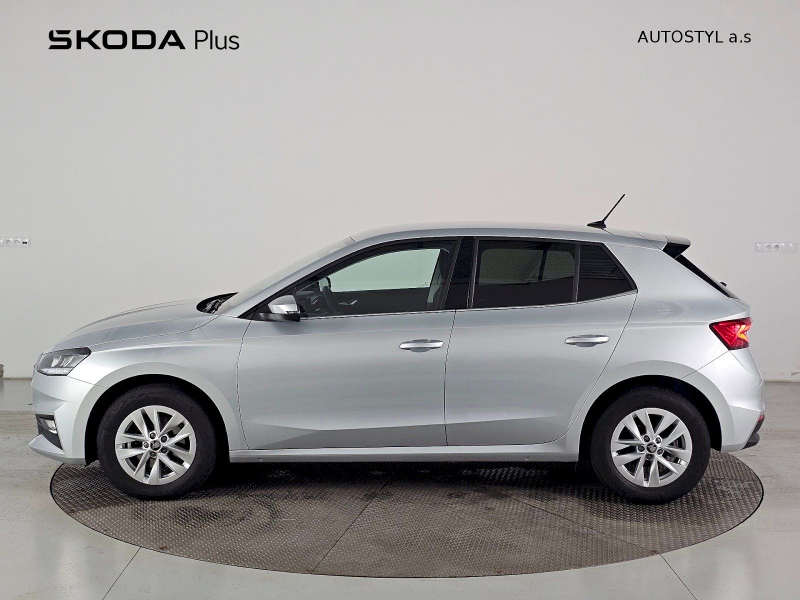 Škoda Fabia, 1.0TSi 85kW TOP SELECTION - fotka 3