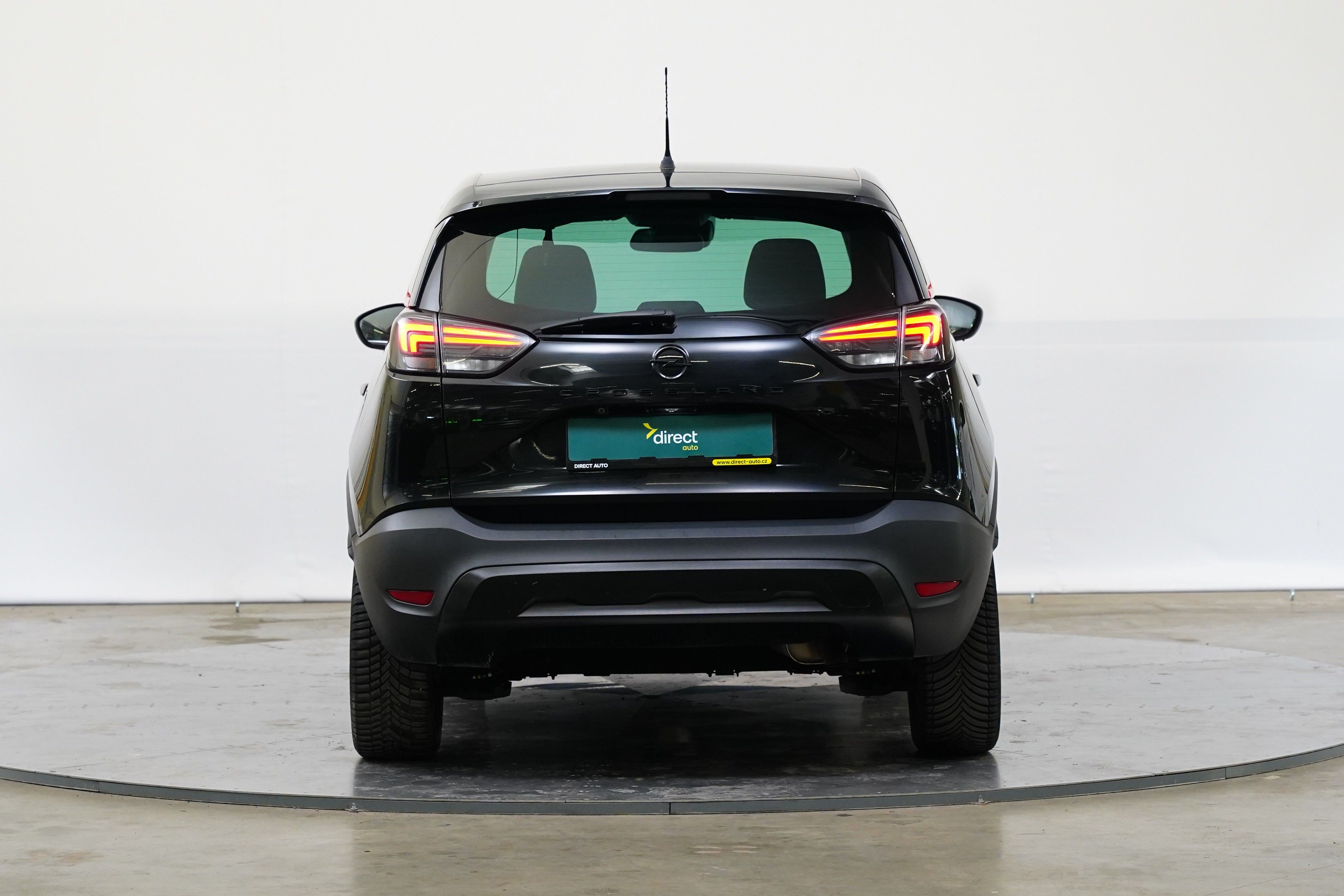 Opel Crossland X, 1.2 Turbo 96 kW GS Line - fotka 6