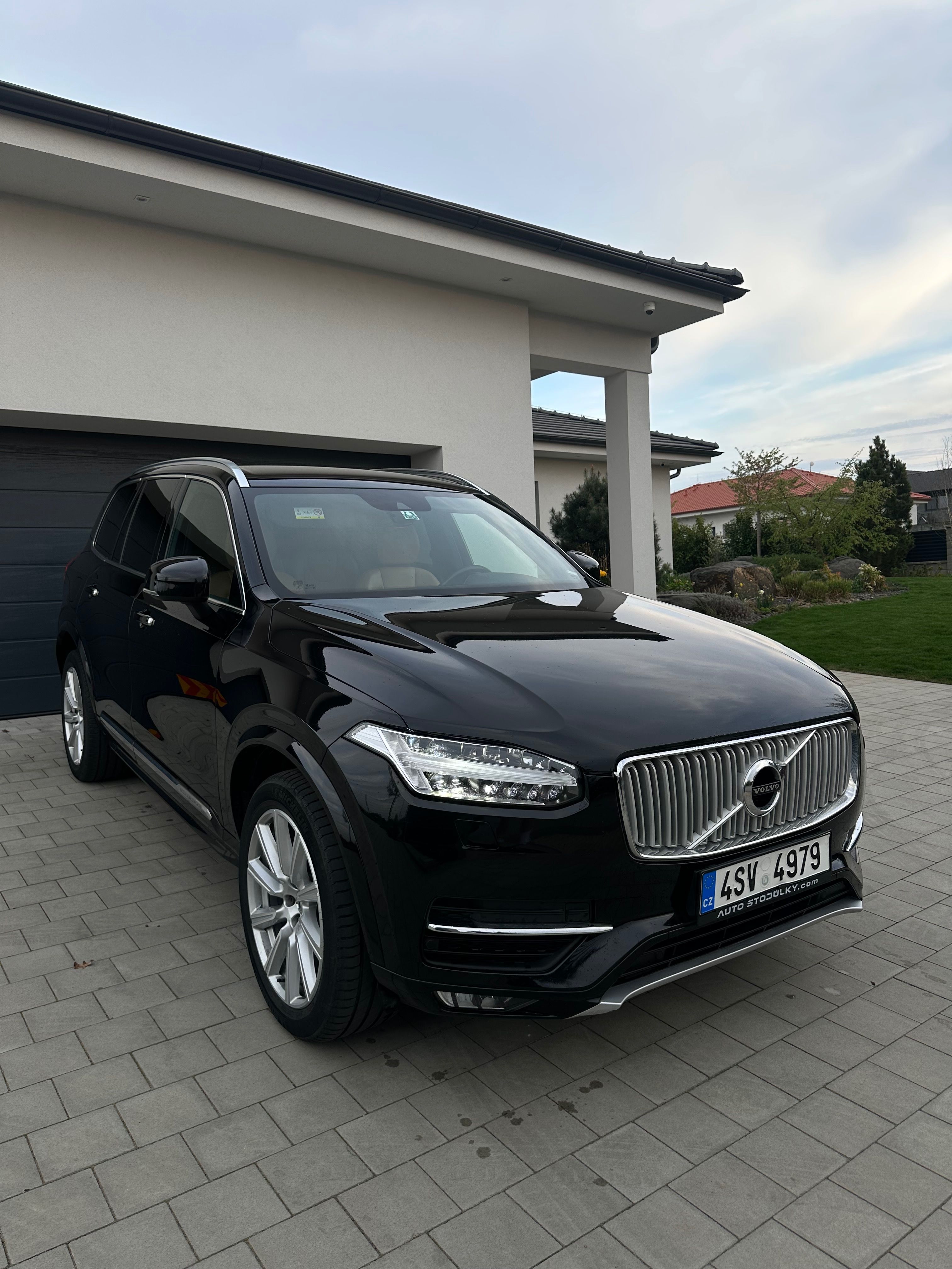Volvo XC90, T6 AWD, 7 míst, tažné, 1.maj