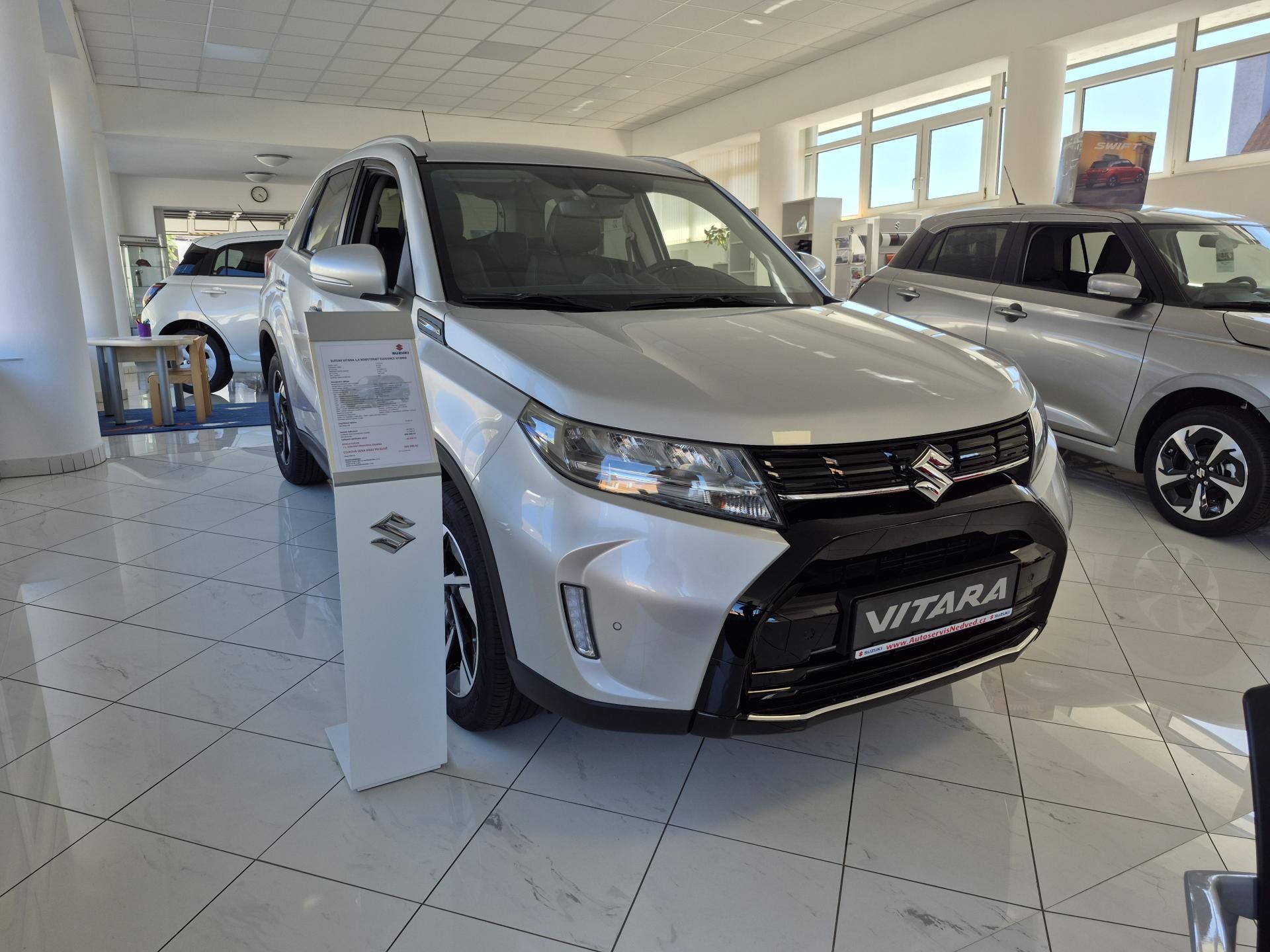 Suzuki Vitara, 1,4 Elegance Hybrid - fotka 2