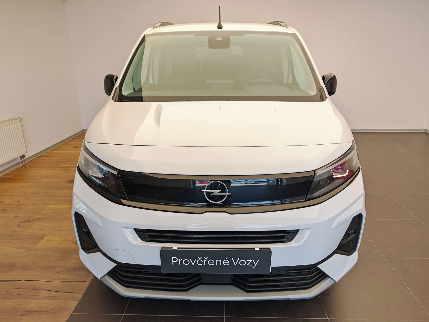 Opel Combo, 1.5 CDTI 96 kW Elegance Plus - fotka 2