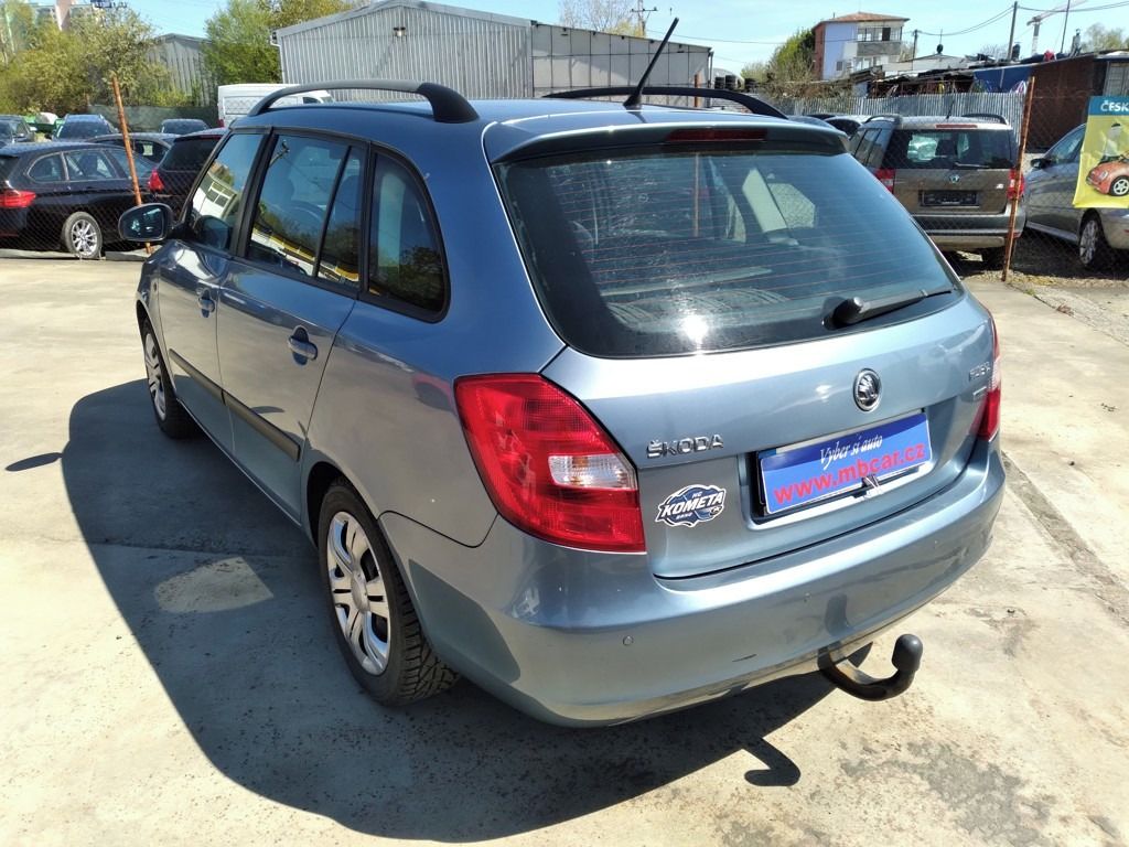 Škoda Fabia, COMBI 1.2 TDI 55kW KLIMA - fotka 6