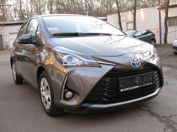 1.5 I HYBRID E-CVT, 1.Majitel