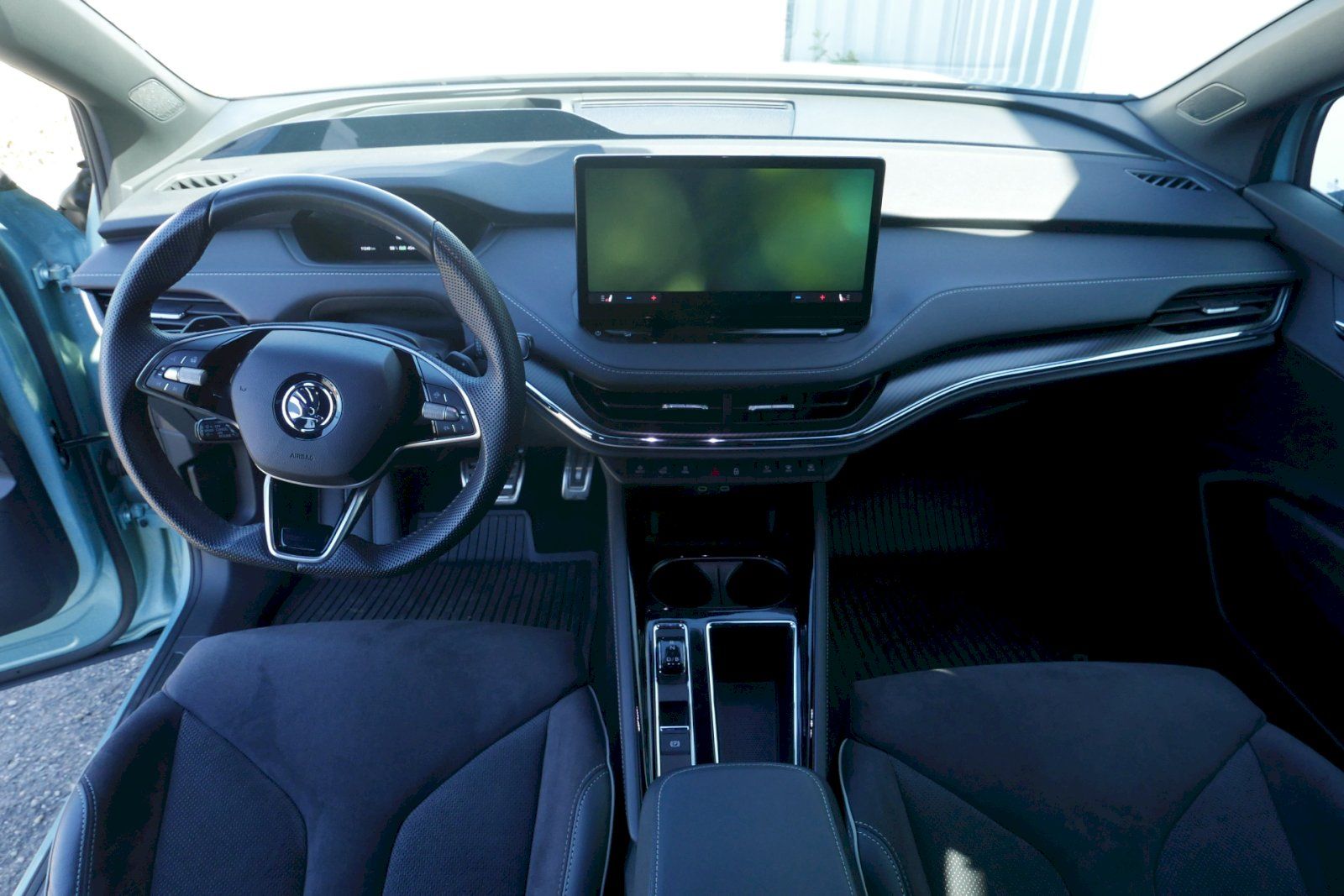 Škoda Enyaq iV, 210 kW EL 1° Sportline 82 kWh - fotka 5