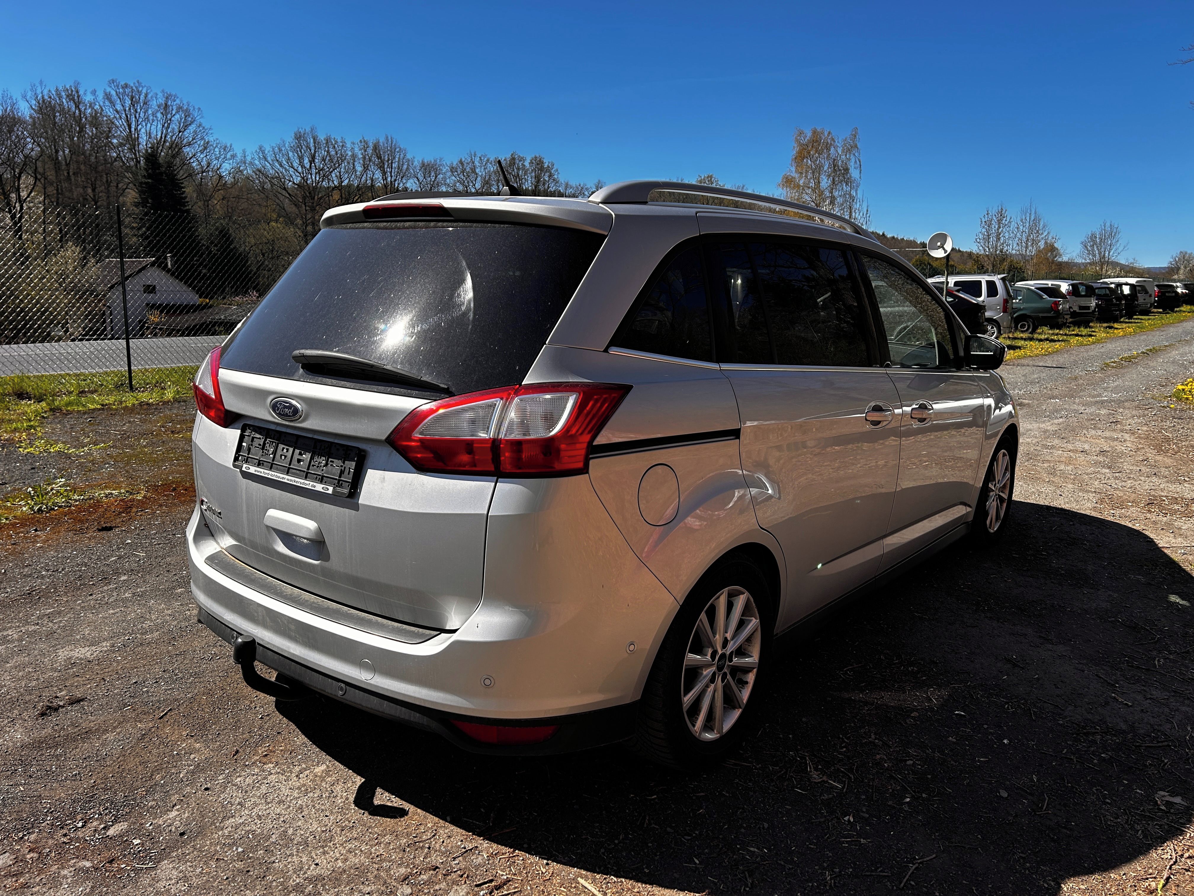 Ford Grand C-MAX, 2,0 TDCi 110kW, Park Pilot - fotka 5