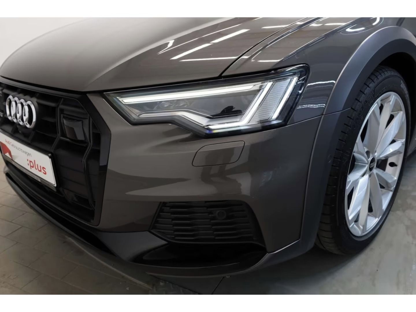 Audi A6 allroad, A6 ALLROAD 55 TFSI quattro HUD - fotka 6