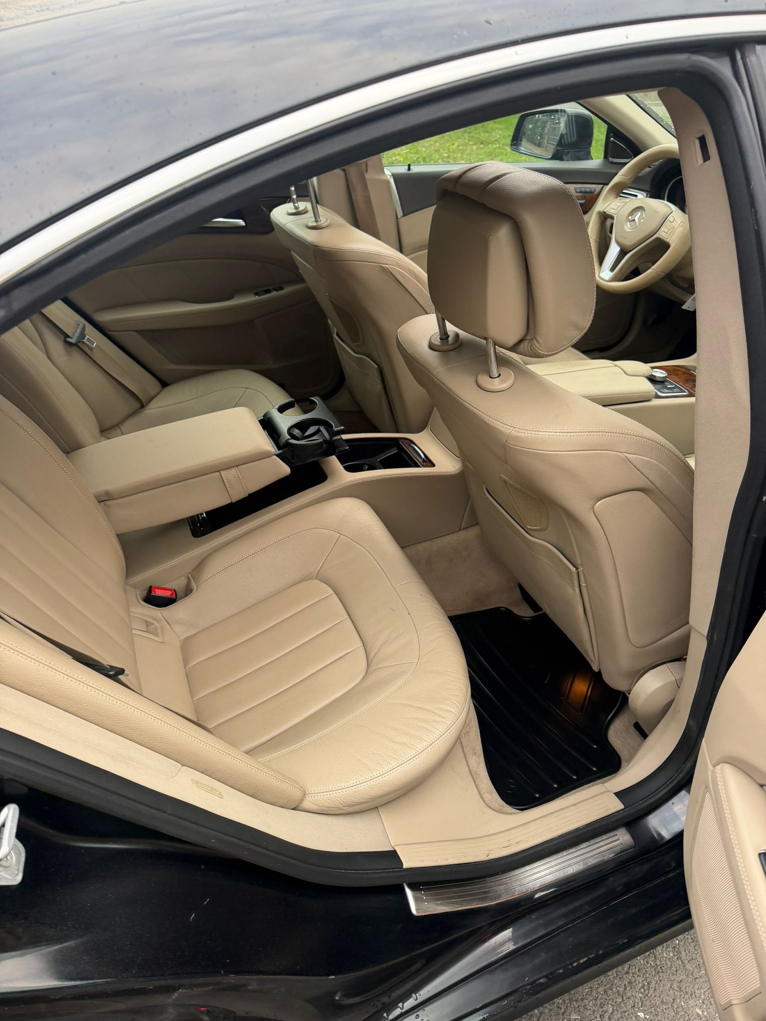 Mercedes-Benz CLS, 3350 CDI AMG Avantgarde - fotka 6