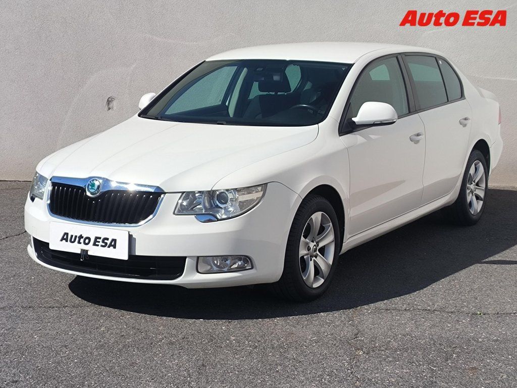 Škoda Superb, 1.6 TDi - fotka 3