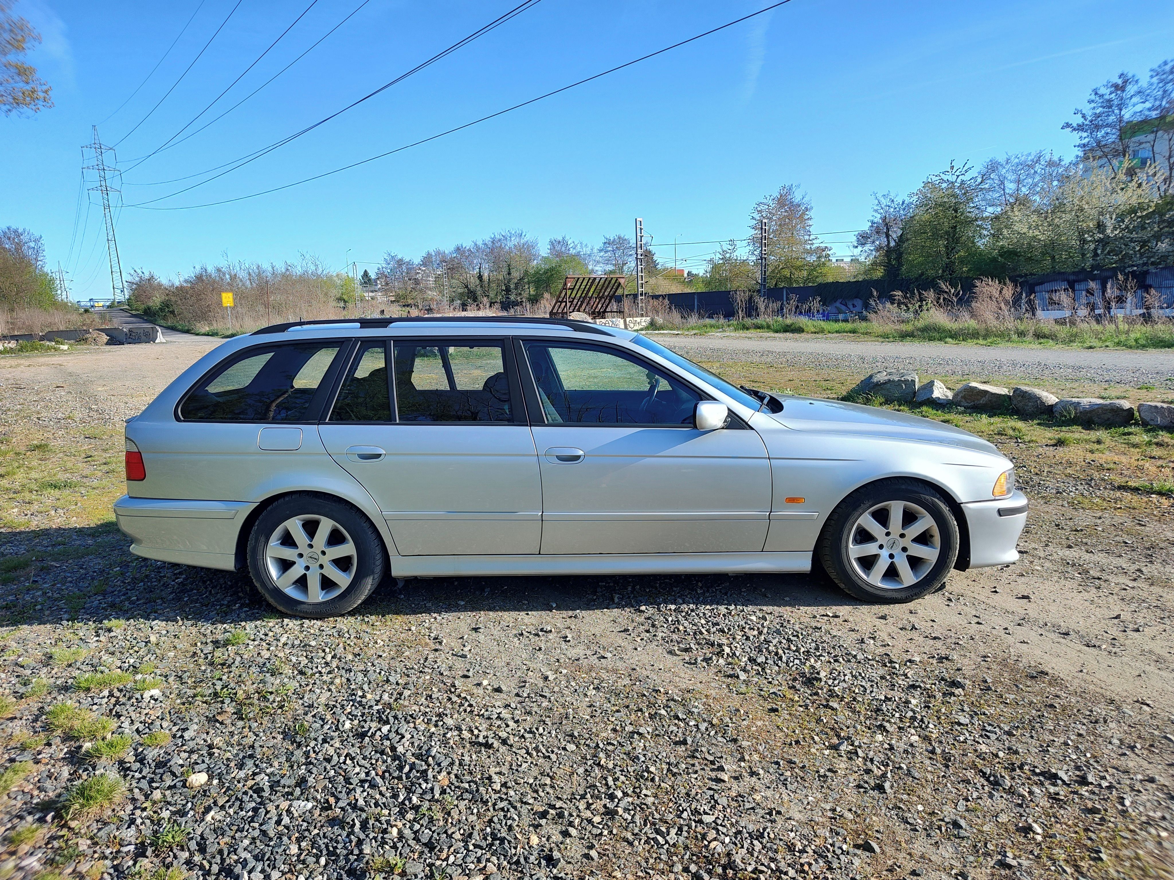 BMW Řada 5, 2,5 D 120 kw - fotka 4