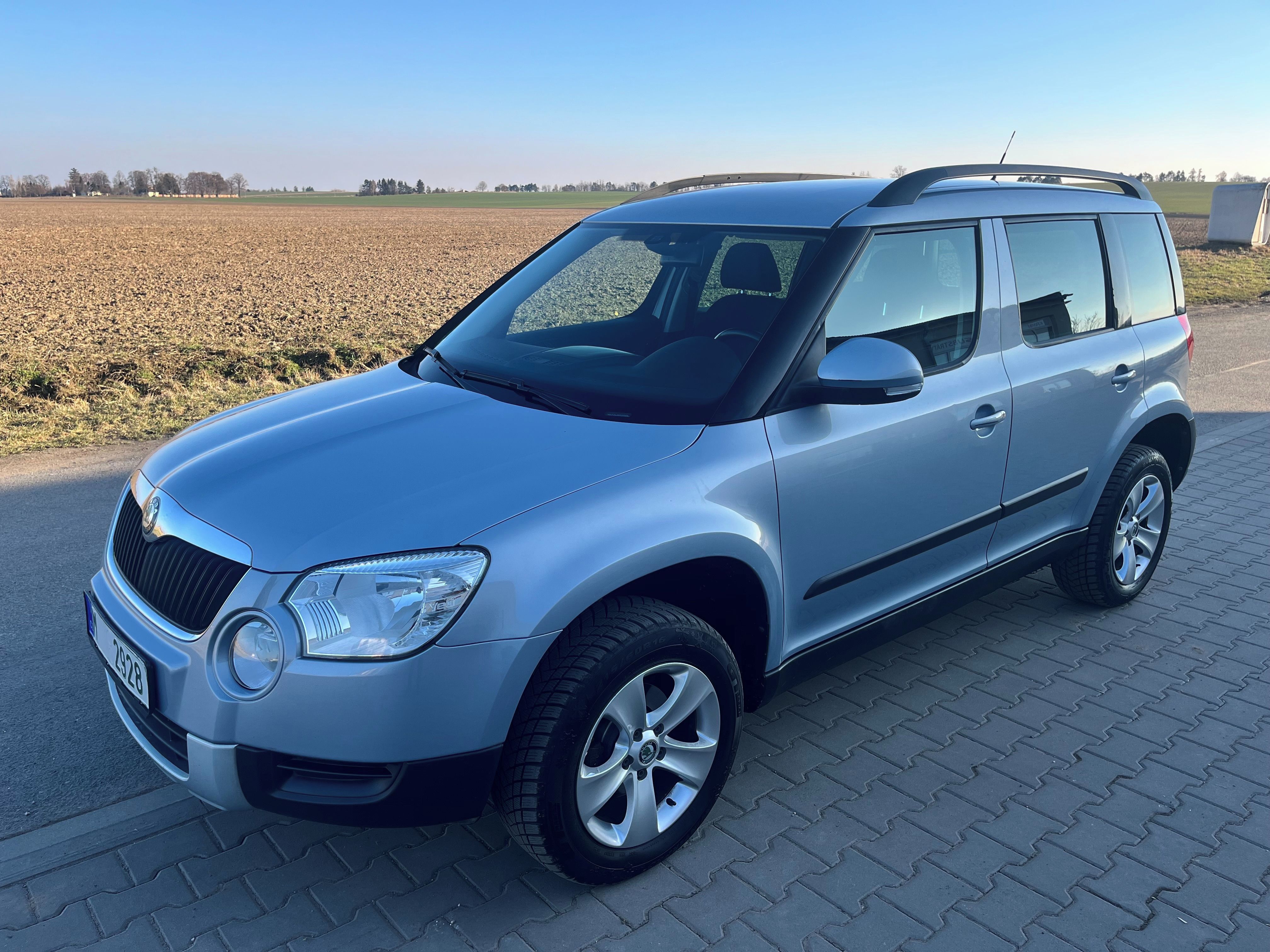 Škoda Yeti, 1.2 TSI 77Kw - 2 majitel - fotka 5