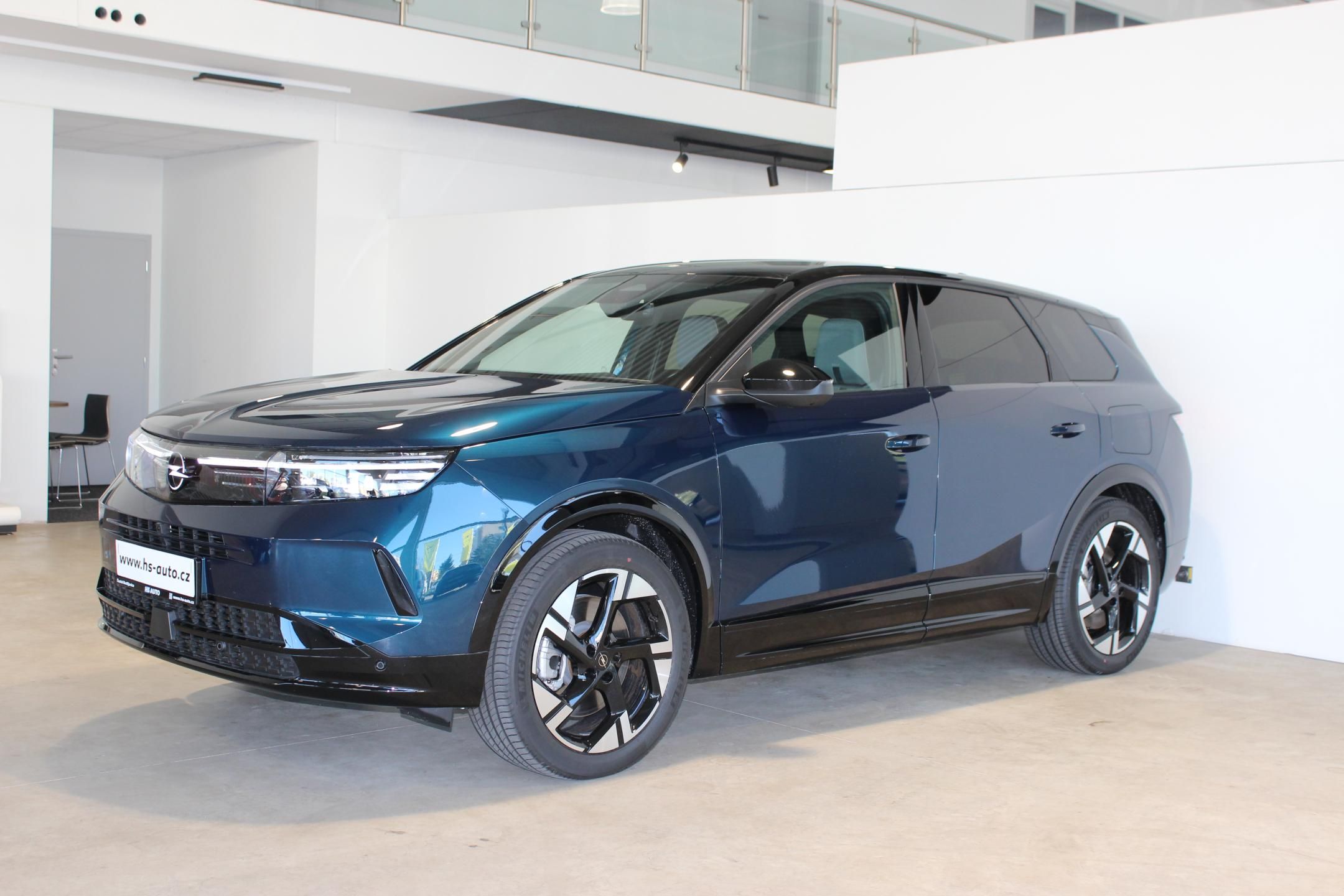Opel Grandland, Ultimate 1.6 PHEV (143kW/195k) - fotka 3