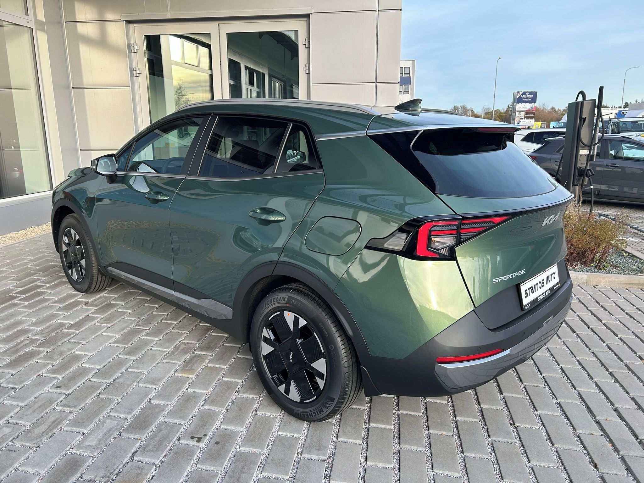 Kia Sportage, 1,6 T-GDi 4x2 7DCT EXCLUSIVE - fotka 6