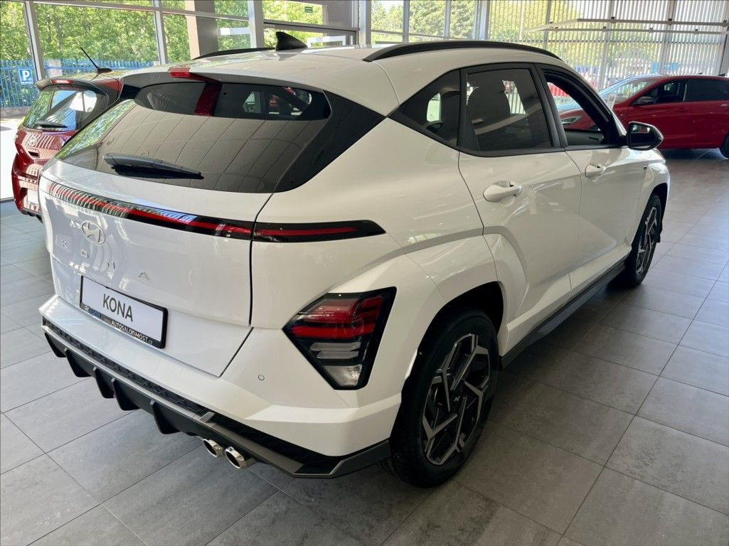Hyundai Kona, 1,6 T-GDi 197k  N Line Technol - fotka 6