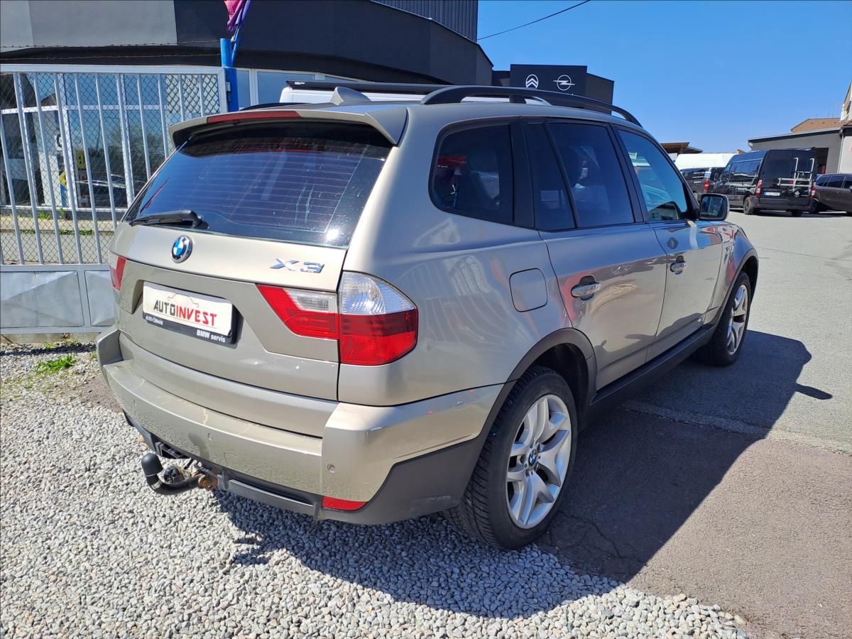 BMW X3, 2,0 i 4x4 - fotka 3