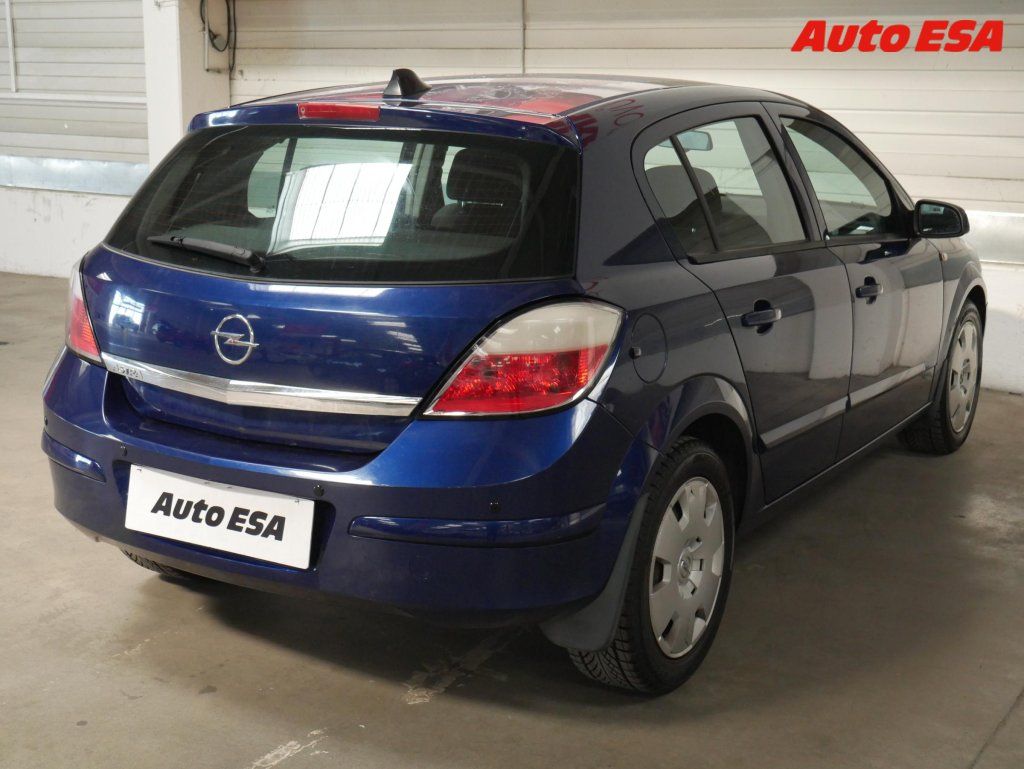 Opel Astra, 1.4 16V - fotka 6