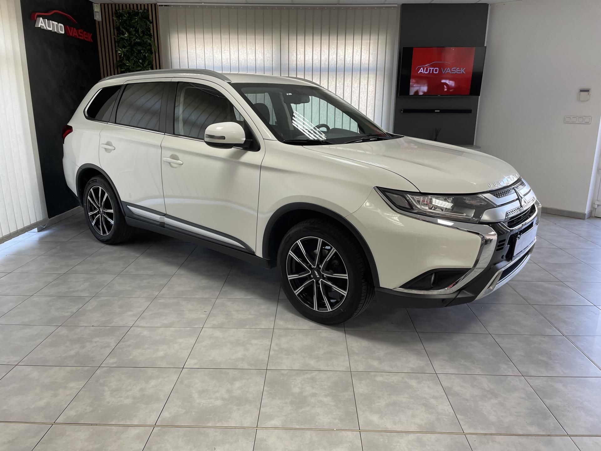 Mitsubishi Outlander, 2.0 MIVEC AT 4x4 ČR DPH SERVIS