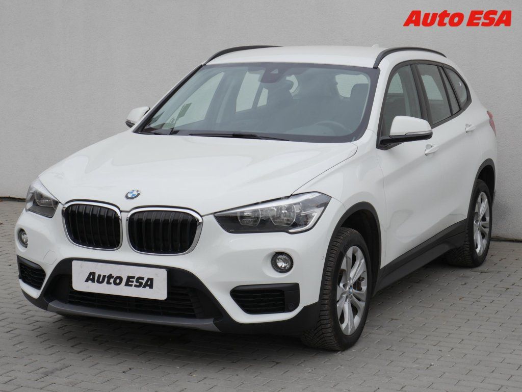 BMW X1, 2.0 D xDrive 18d,ČR - fotka 3