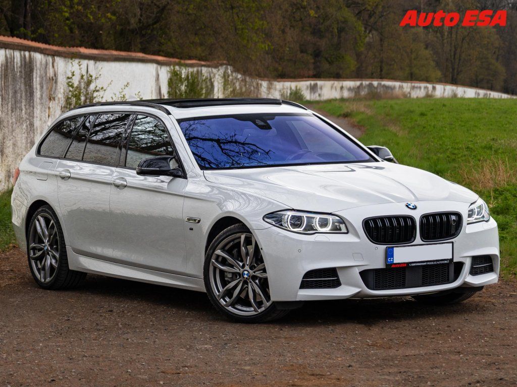 BMW Řada 5, 3.0D M550 d xDrive,AT,LED - fotka 3
