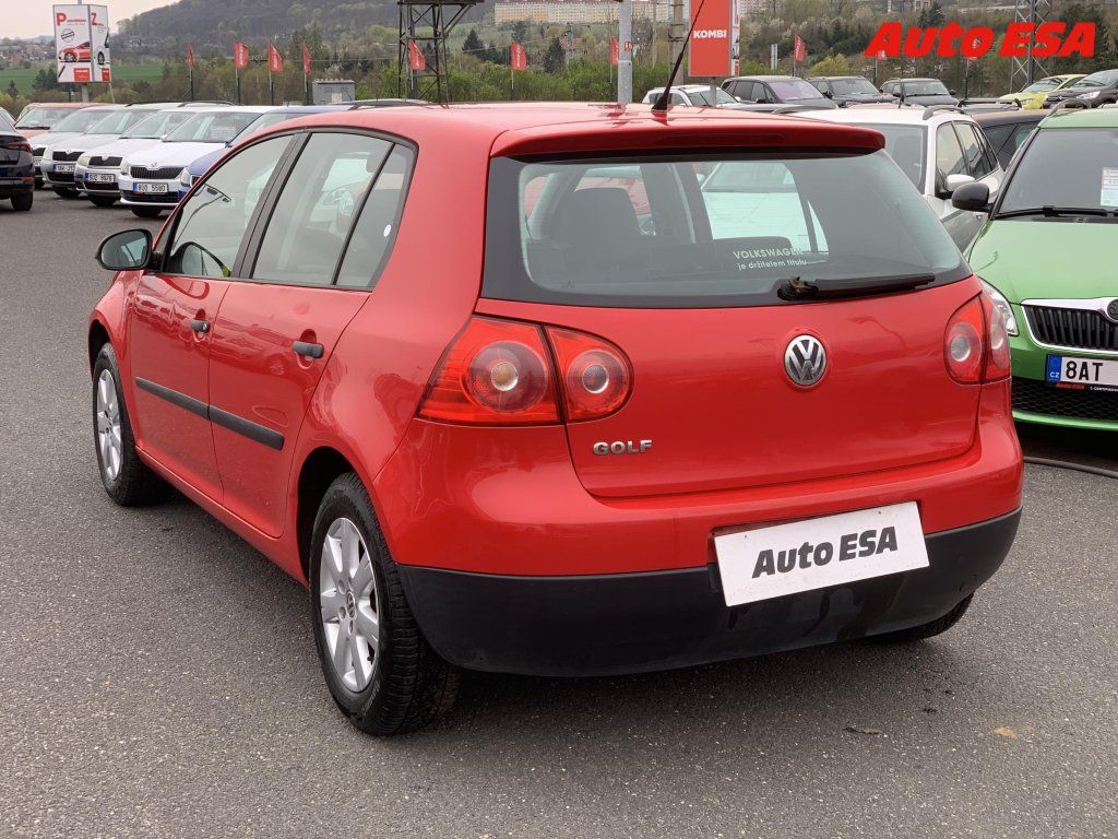 Volkswagen Golf, 1.4i,Klima - fotka 4