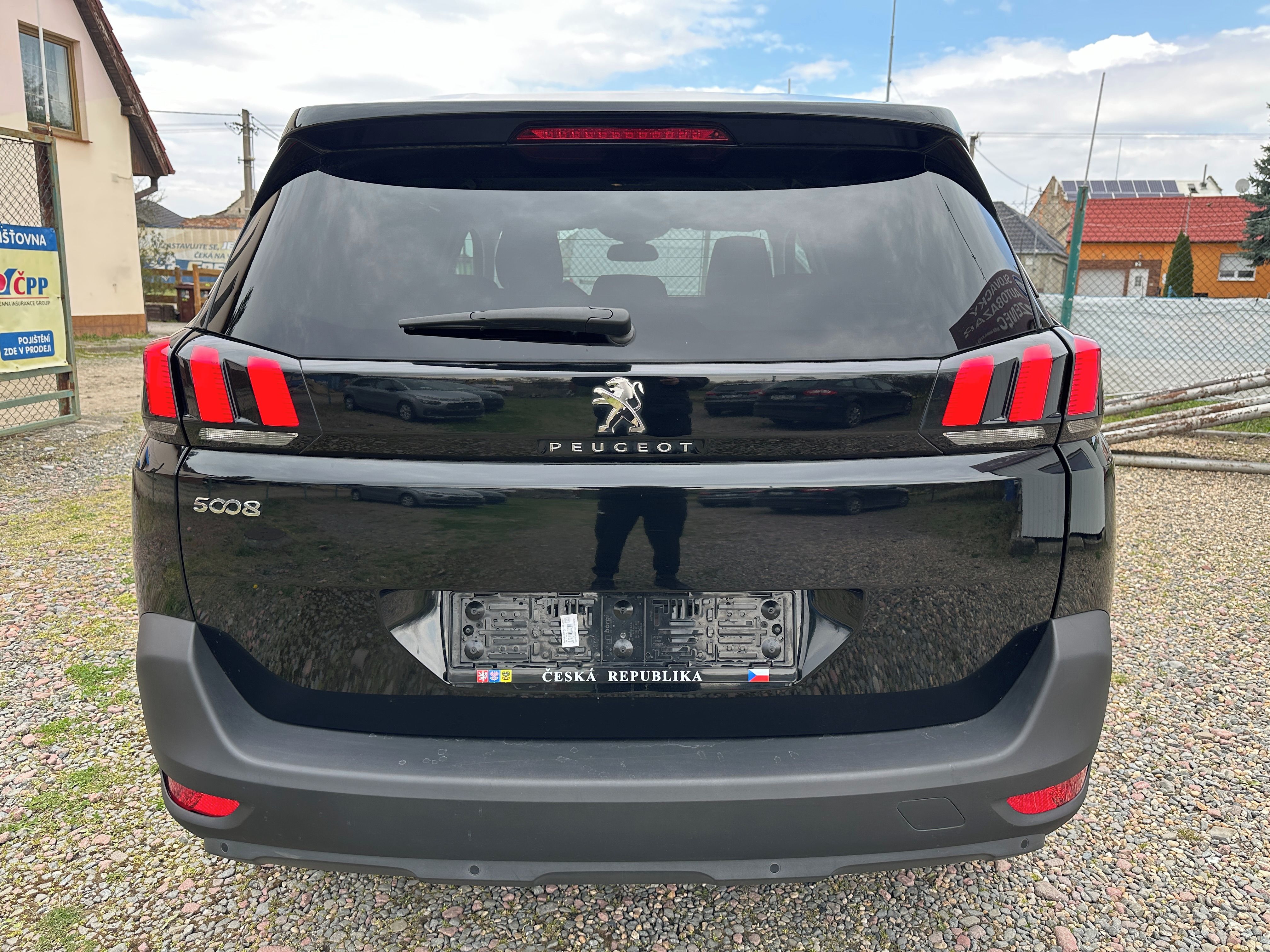 Peugeot 5008, 1,2 PureTech AUTOMAT, 7-MÍST - fotka 4