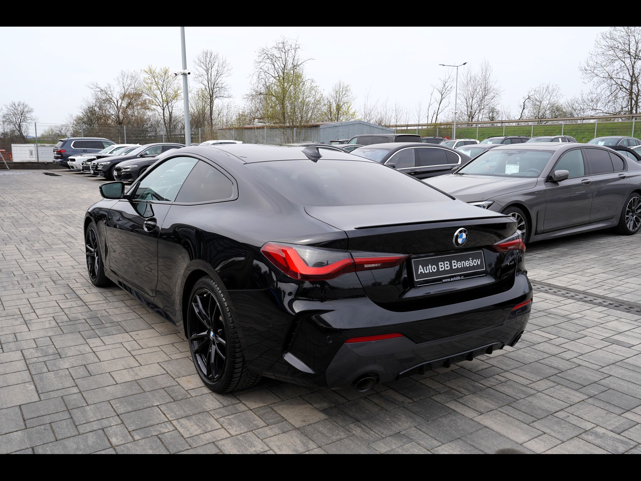 BMW Řada 4, 430i coupe Mpaket/Lasery/260PS - fotka 4