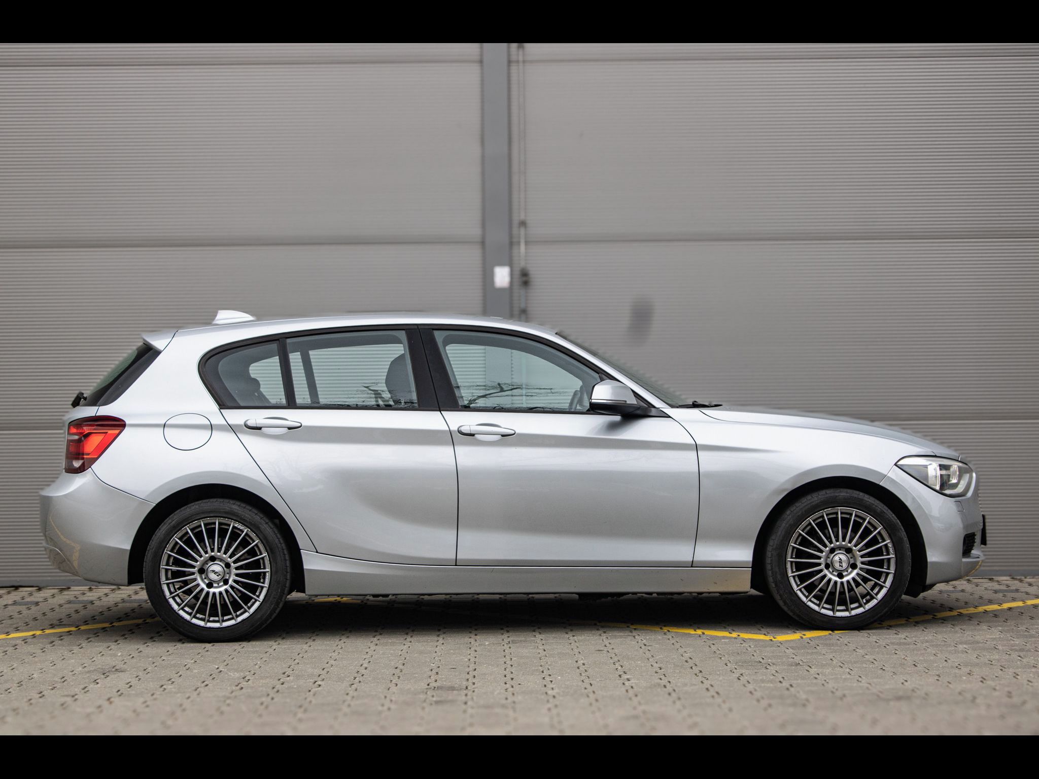 BMW Řada 1, BMW 116d, servisované - fotka 4