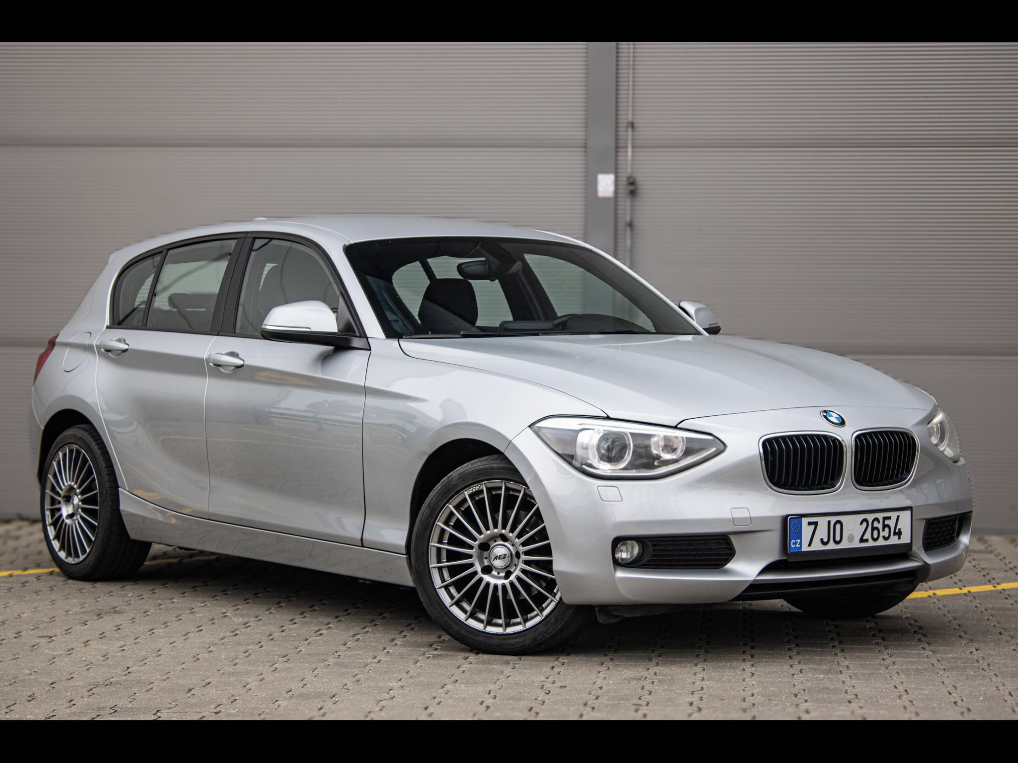 BMW Řada 1, BMW 116d, servisované - fotka 3