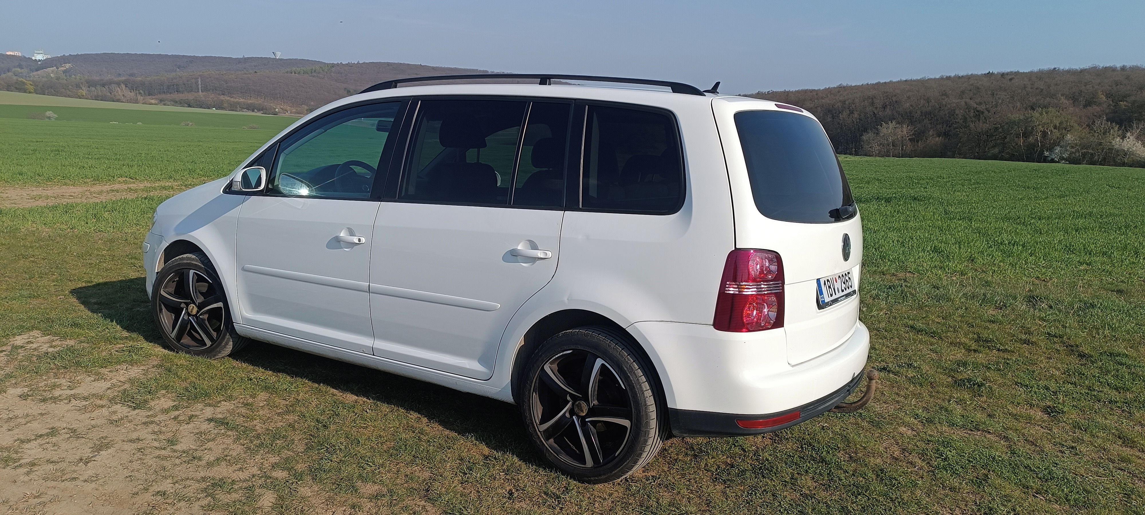 Volkswagen Touran, 1.4 tsi - fotka 2