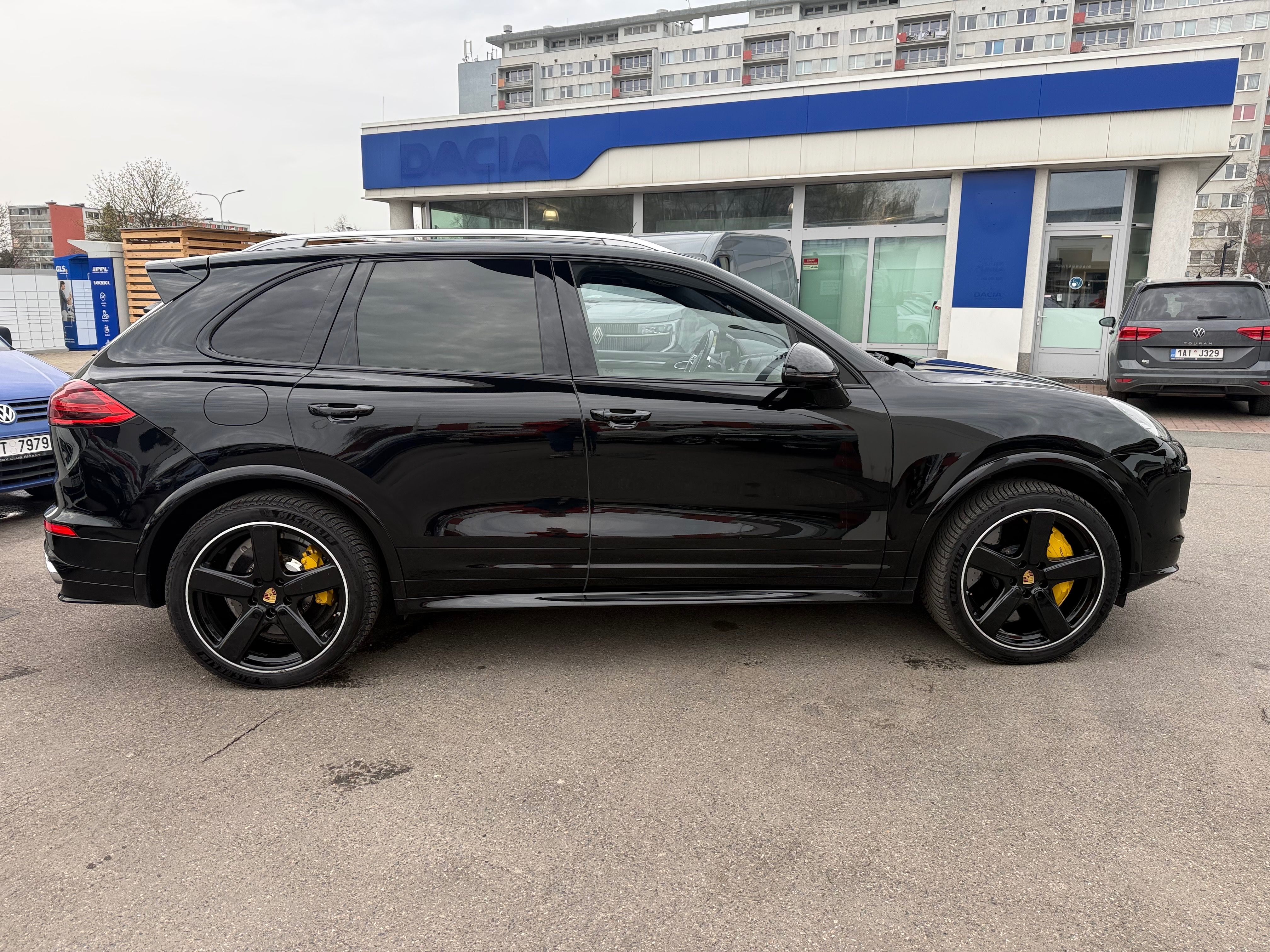 Porsche Cayenne, Turbo S - fotka 5