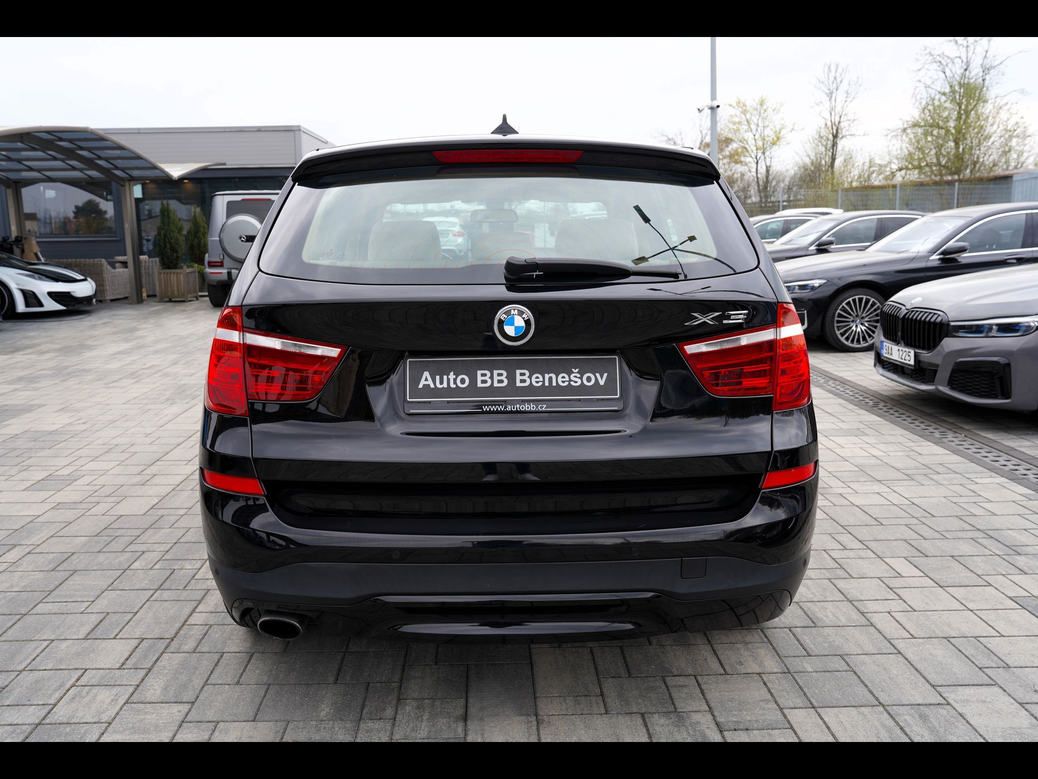 BMW X3, 2.0d sDrive/AT/150 PS/šíbr - fotka 5