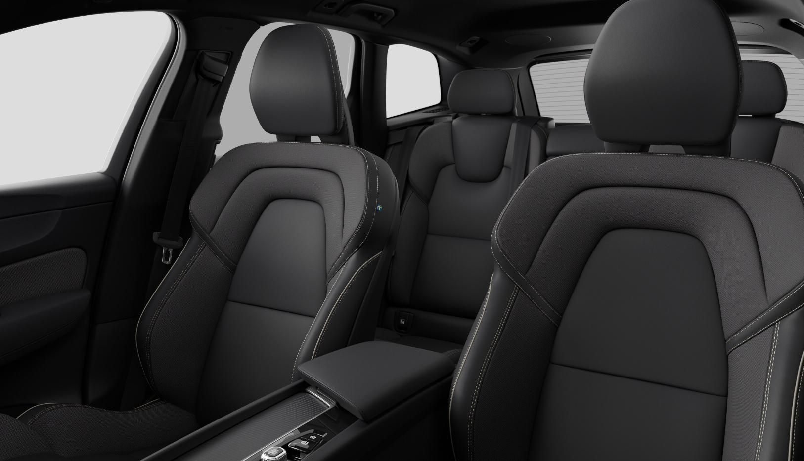 Volvo XC60, T6 AWD RECHARGE DARK PLUS AUT - fotka 3