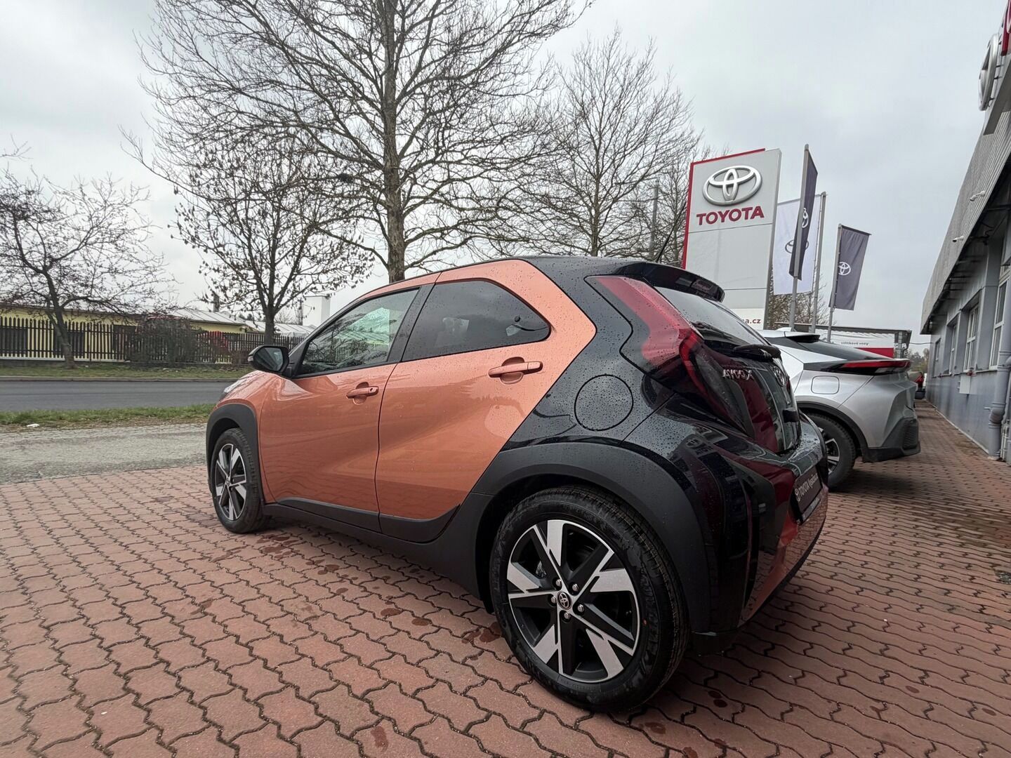 Toyota Aygo, MC26 1.5L HEV CVT Style - fotka 6