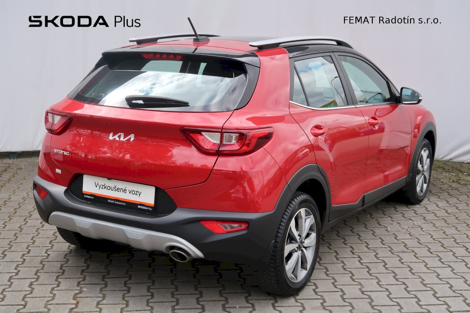 Kia Stonic, Stonic Exclusive 1,0 T-GDI DCT - fotka 2