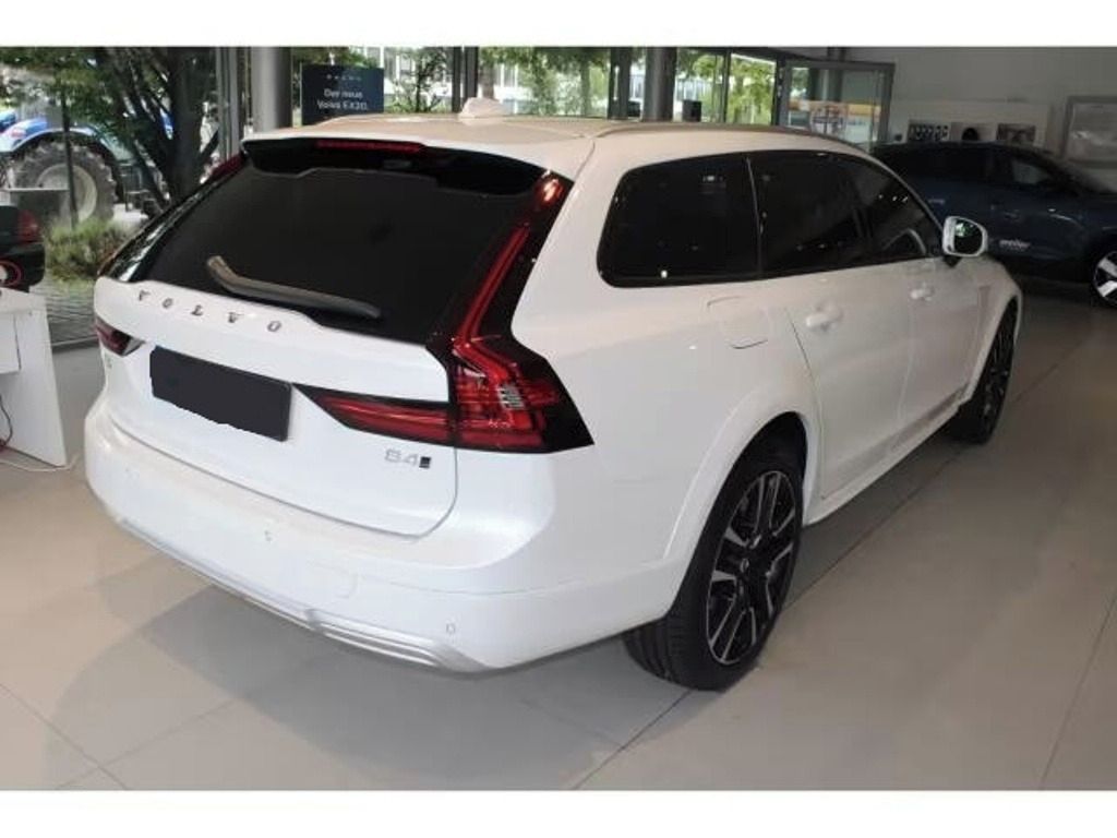 Volvo V90, Cross Country B4 2.0 4WD - fotka 2