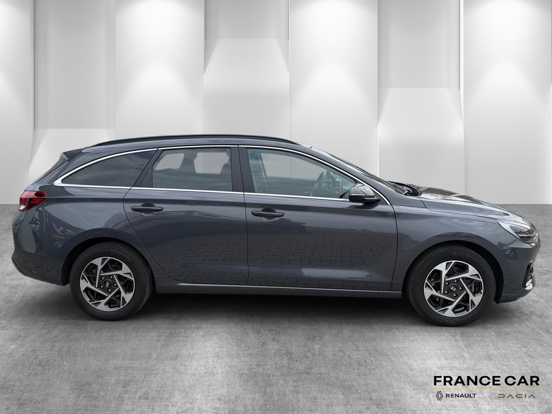 Hyundai i30, 1,5 T-GDi 103 kW STYLE - fotka 4