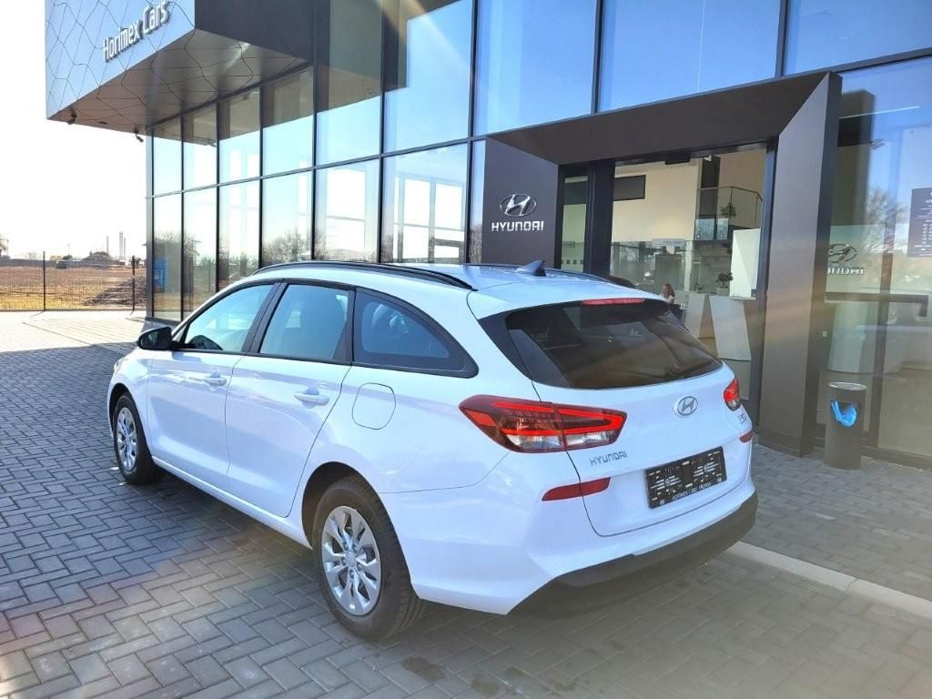 Hyundai i30, 1,0 T-GDI 85kW MT COMFORT - fotka 4