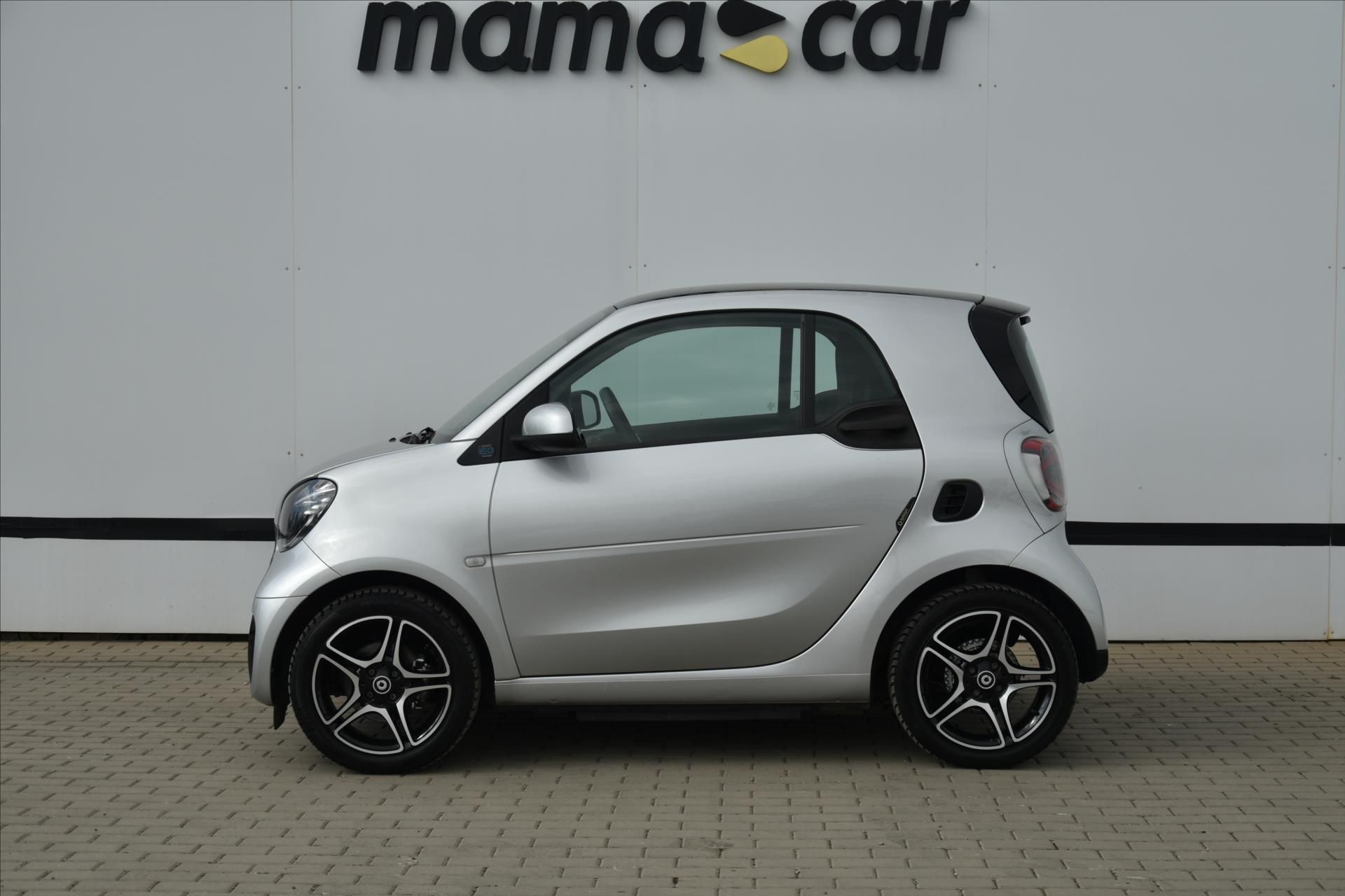 Smart Fortwo, EQ ELEKTRO LED PANORAMA - fotka 4