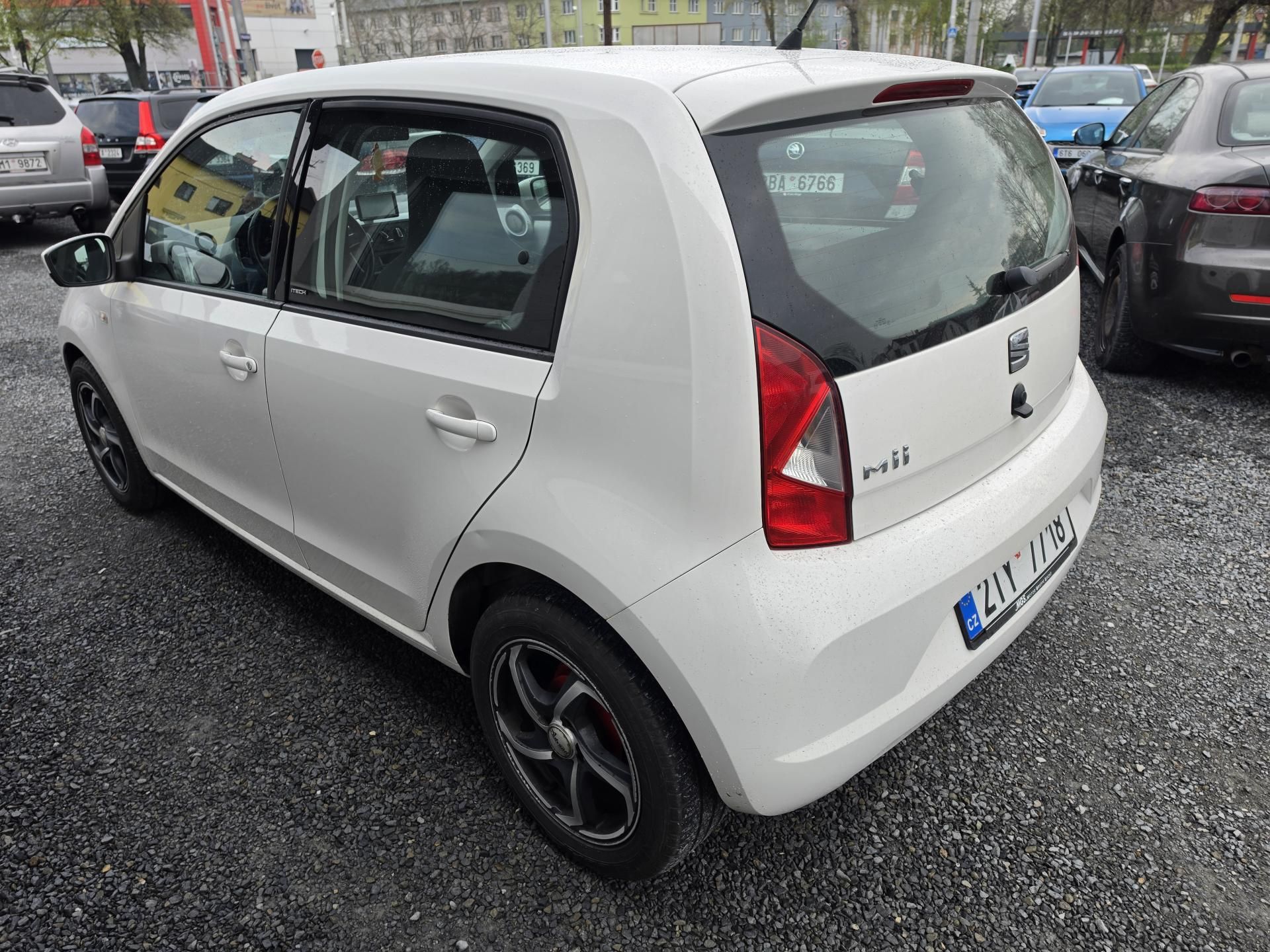 Seat Mii, 1.0 i ITECH - fotka 3