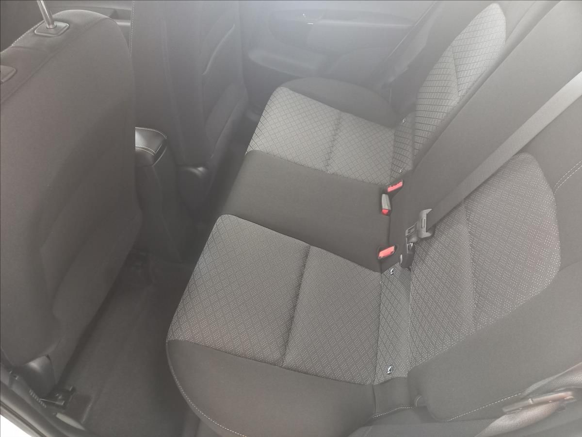 Kia Picanto, 1,0 GDi MT COMFORT - fotka 3