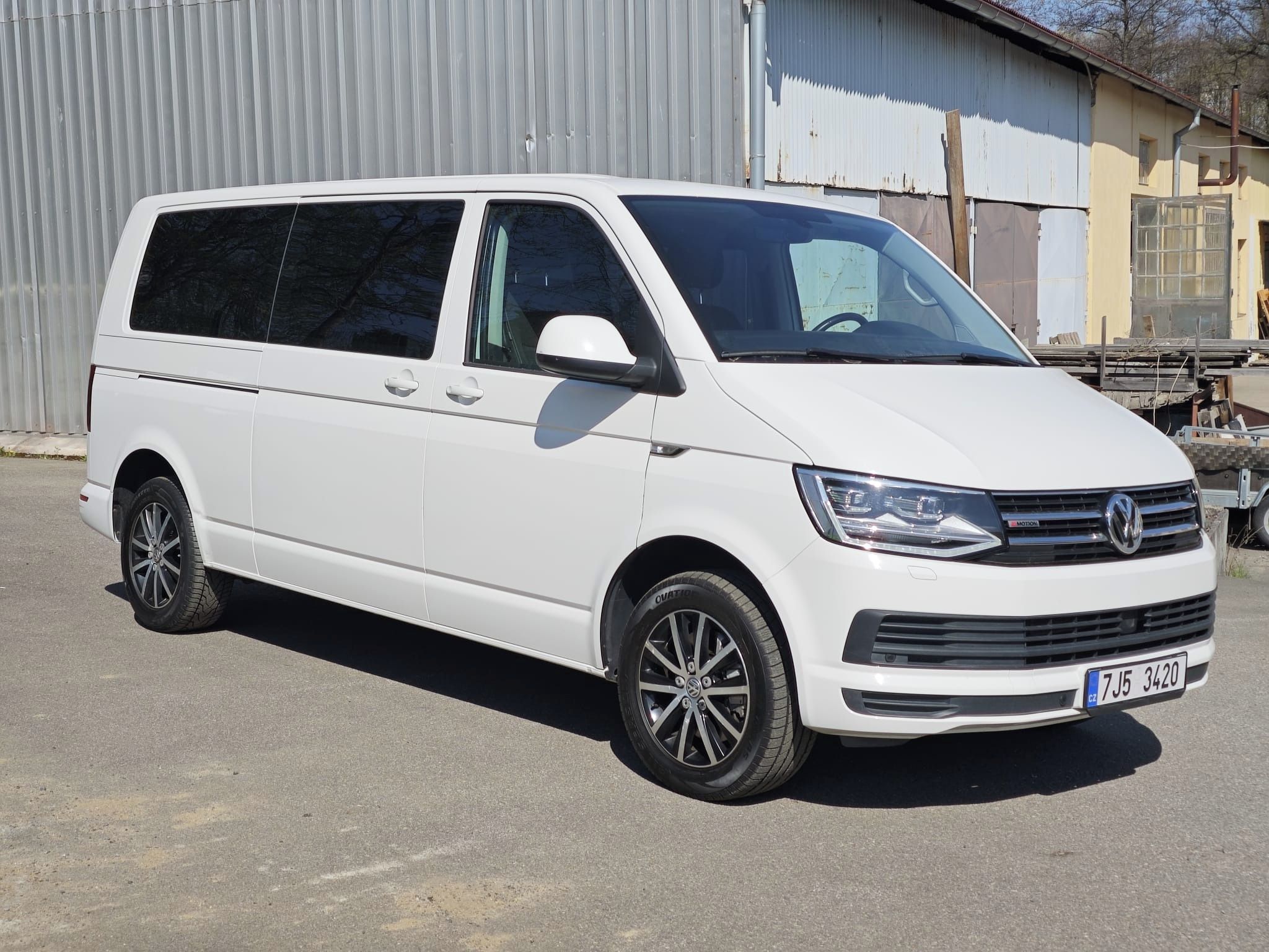 Volkswagen Multivan, dlouhý, 4x4, DSG, tažné