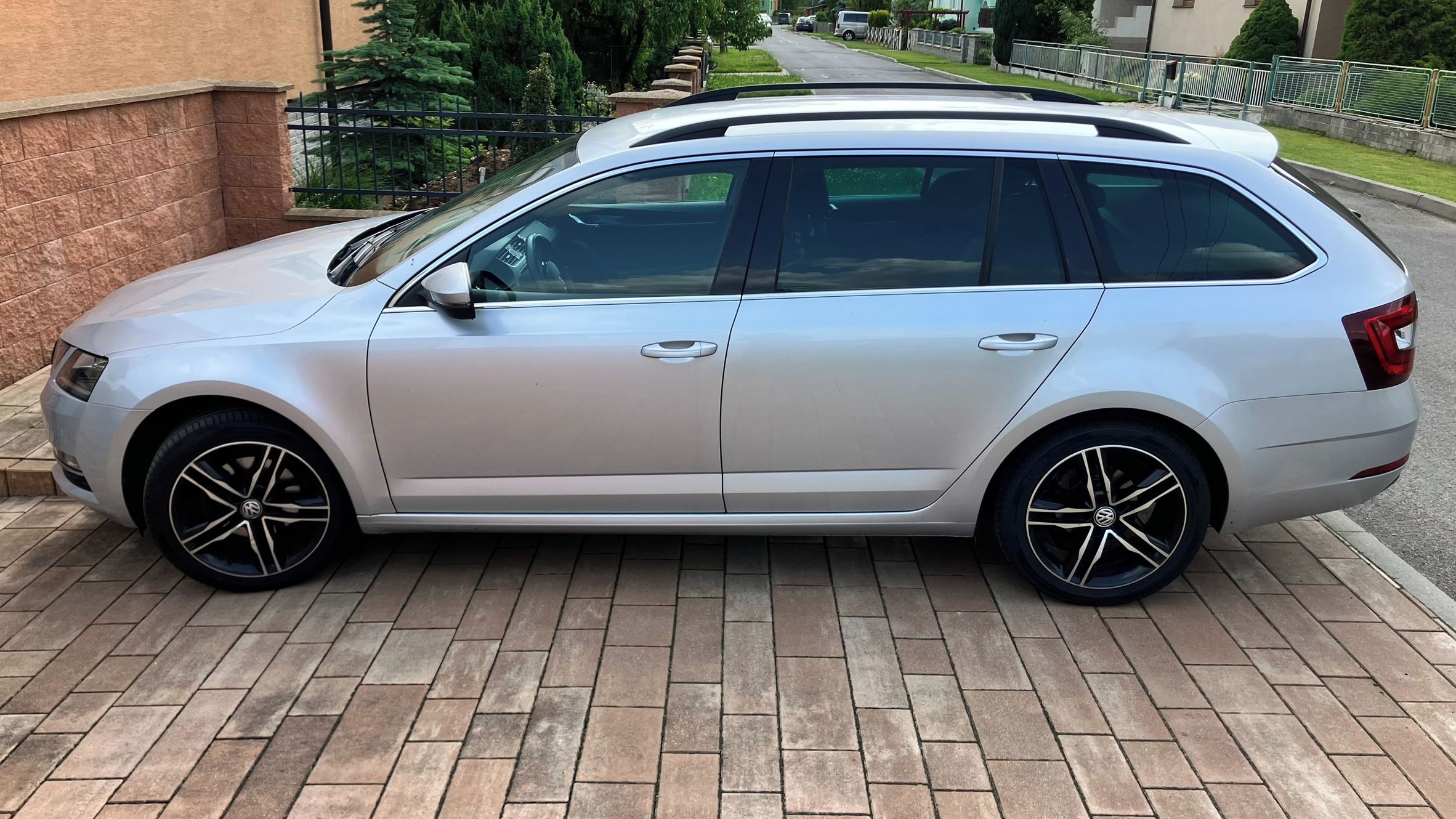 Škoda Octavia, 1.5 TSi 110 KW STYLE, servis - fotka 4
